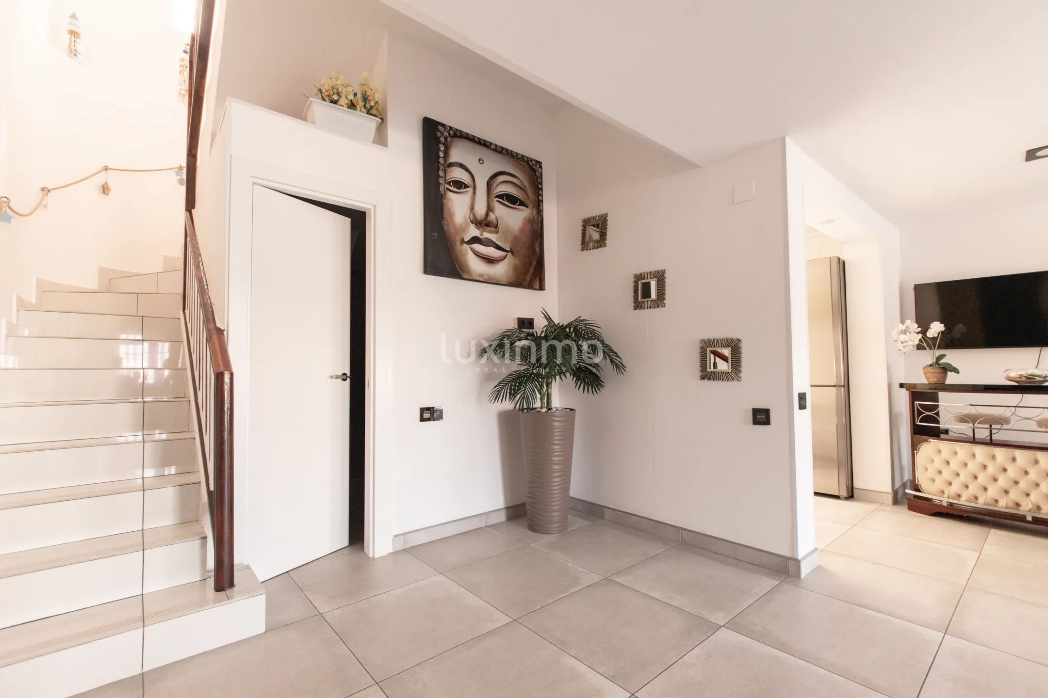Halfvrijstaande woning met privézwembad te huur — photo 5