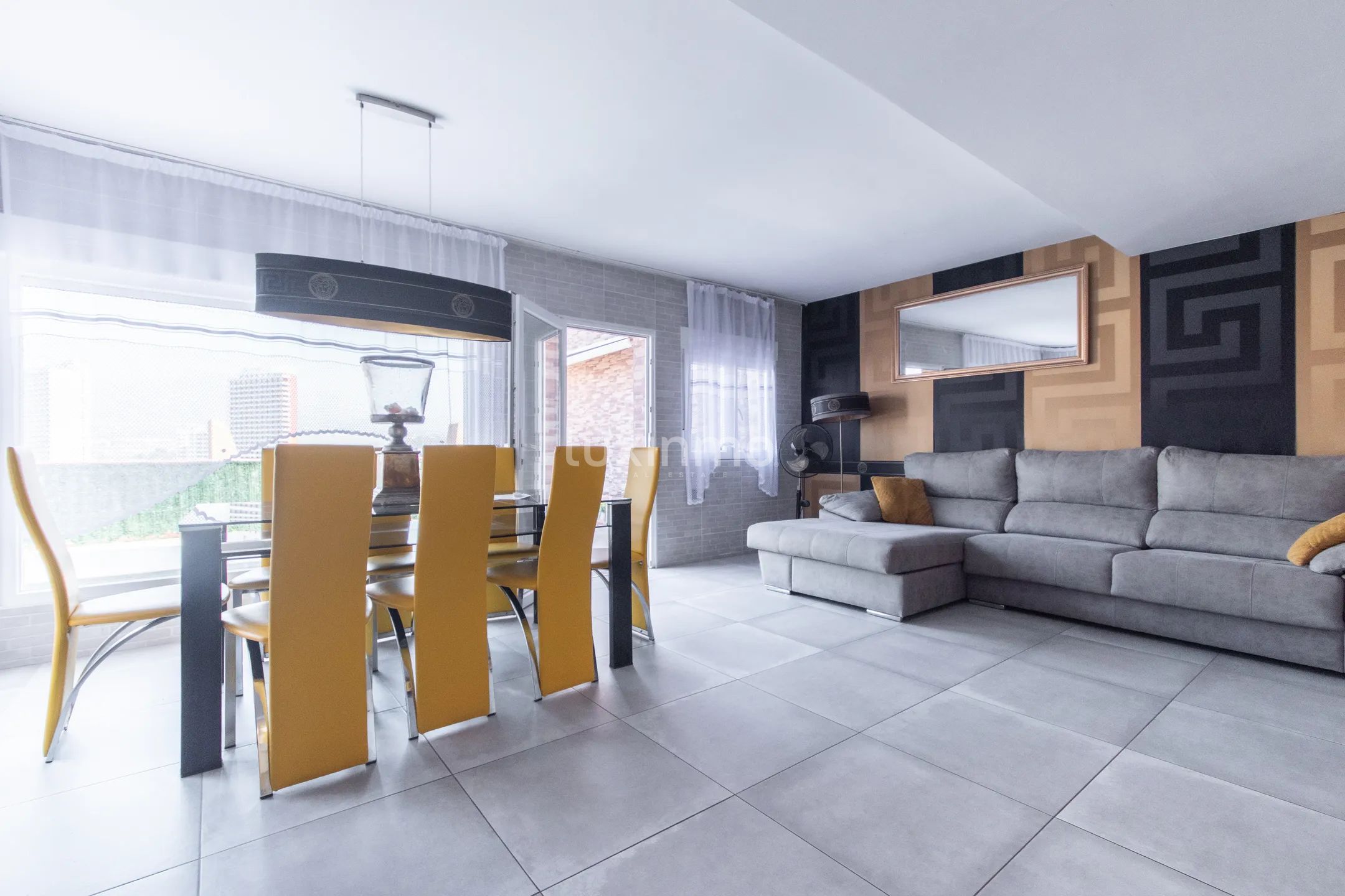 Halfvrijstaande woning met privézwembad te huur — photo 4