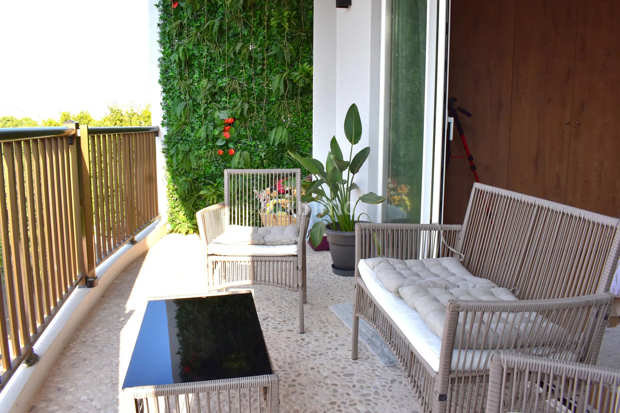 Remodelled Modern 4-Bedroom Apartment in the hart of Ibiza — photo 11