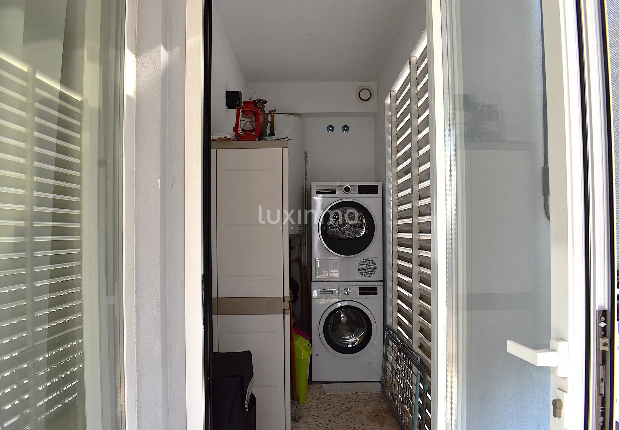 Modern renovierte 4-Zimmer-Wohnung im Herzen von Ibiza — photo 16