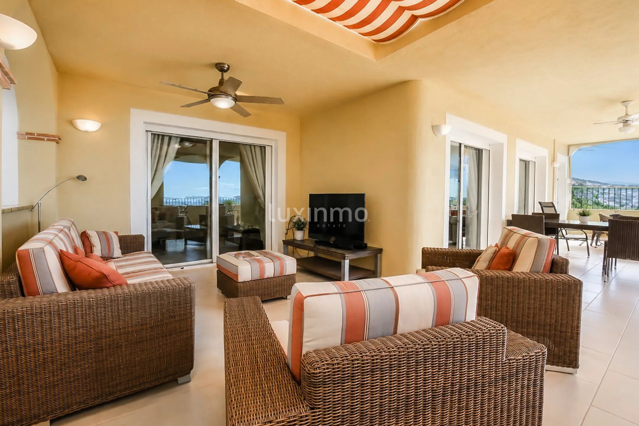 Detached 5 bedroom villa with panoramic sea views and pool in Altea Hills — photo 7