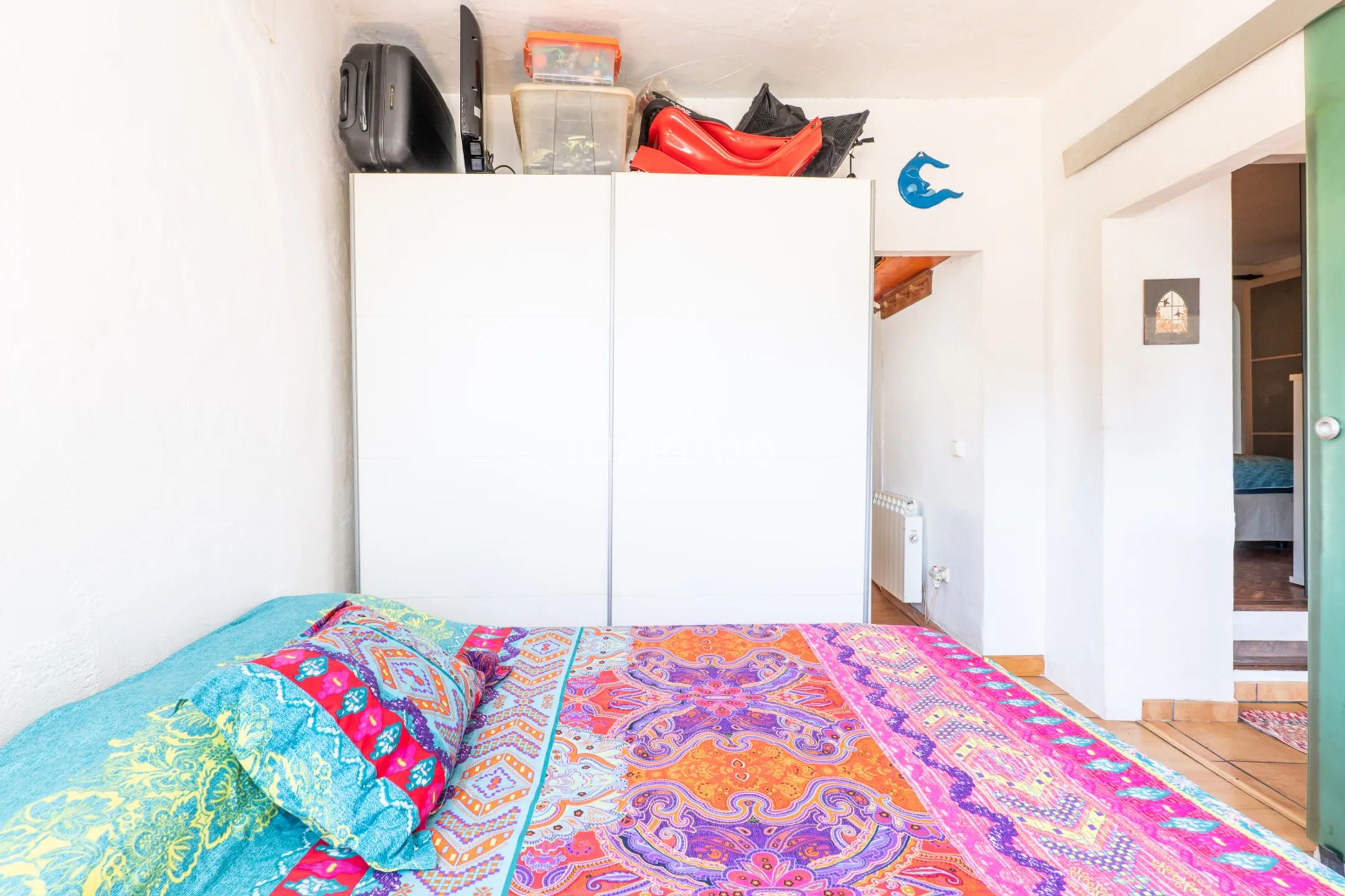 3-bedroom flat with sea views — photo 20