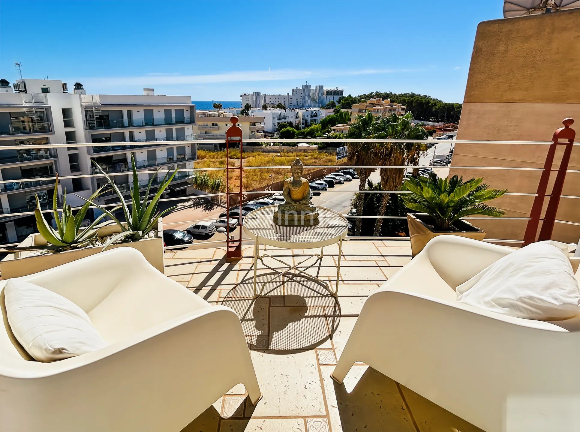 Penthouse with sea views in Siesta — photo 2