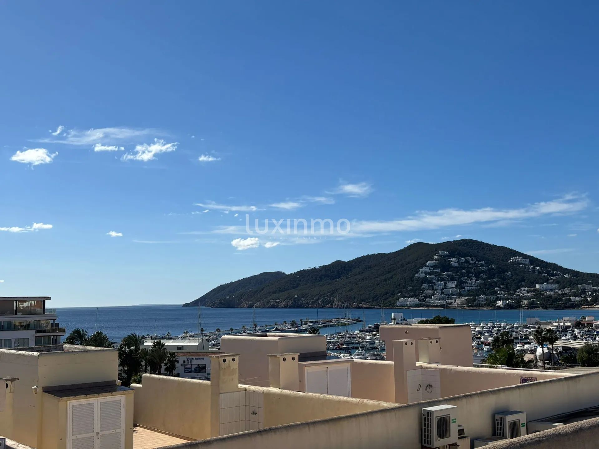 Penthouse with sea views in Siesta — photo 6
