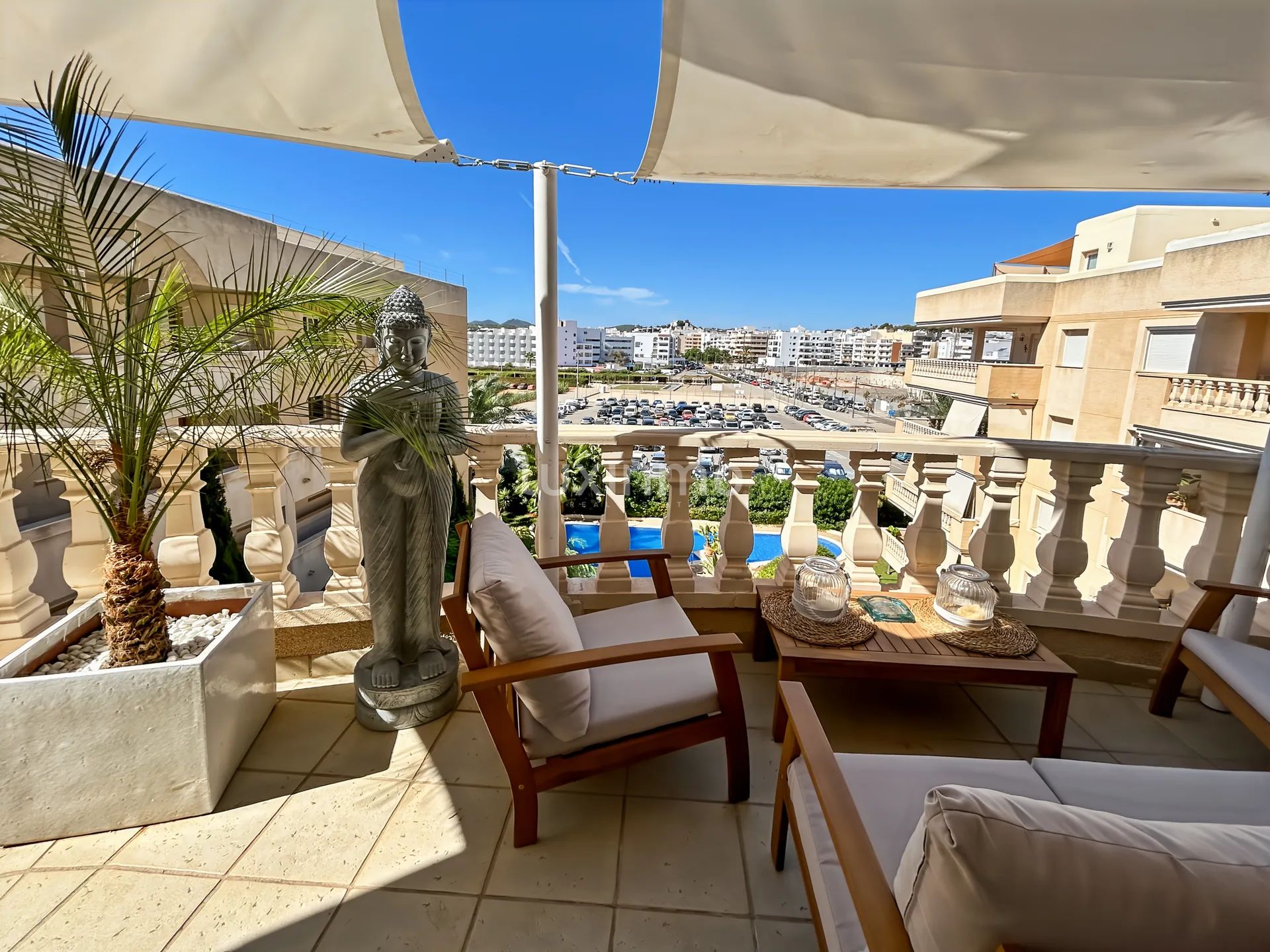 Penthouse with sea views in Siesta — photo 5