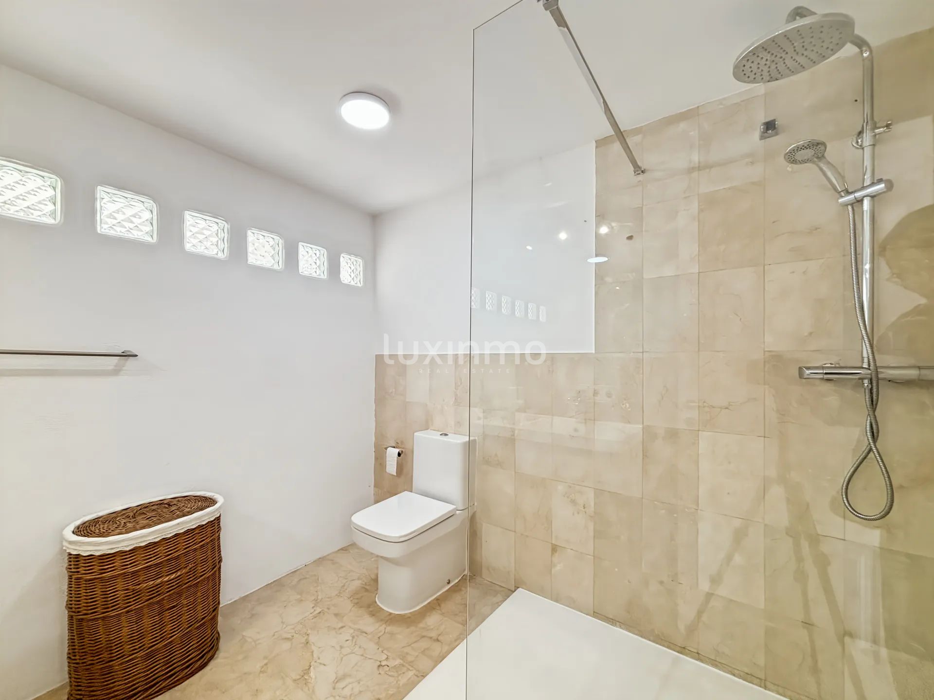 Penthouse with sea views in Siesta — photo 48