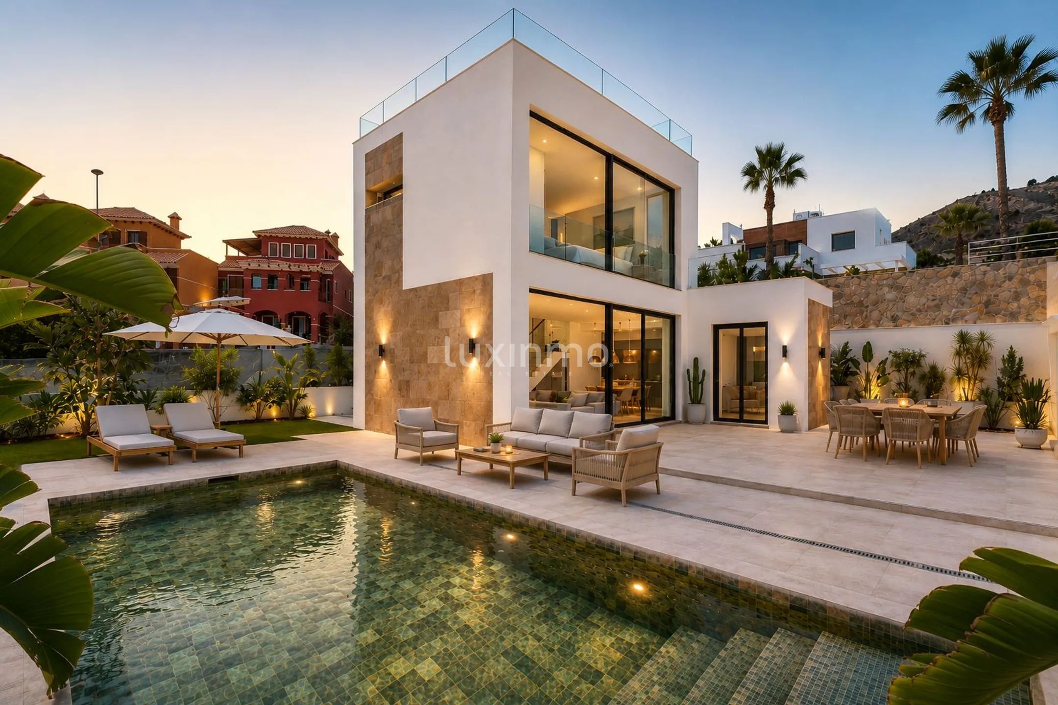 Luxury modern villa for sale in Finestrat