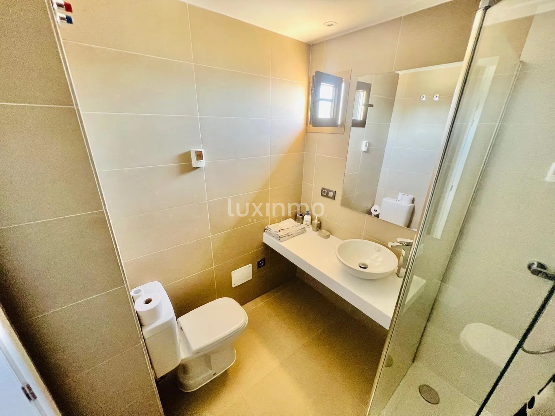 Modern 2 bed apartment with sea views in Poniente — photo 14