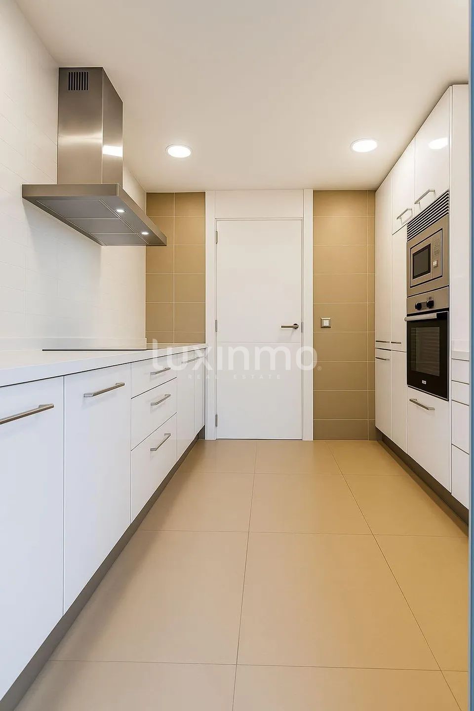 Modern 2 bed apartment with sea views in Poniente — photo 8