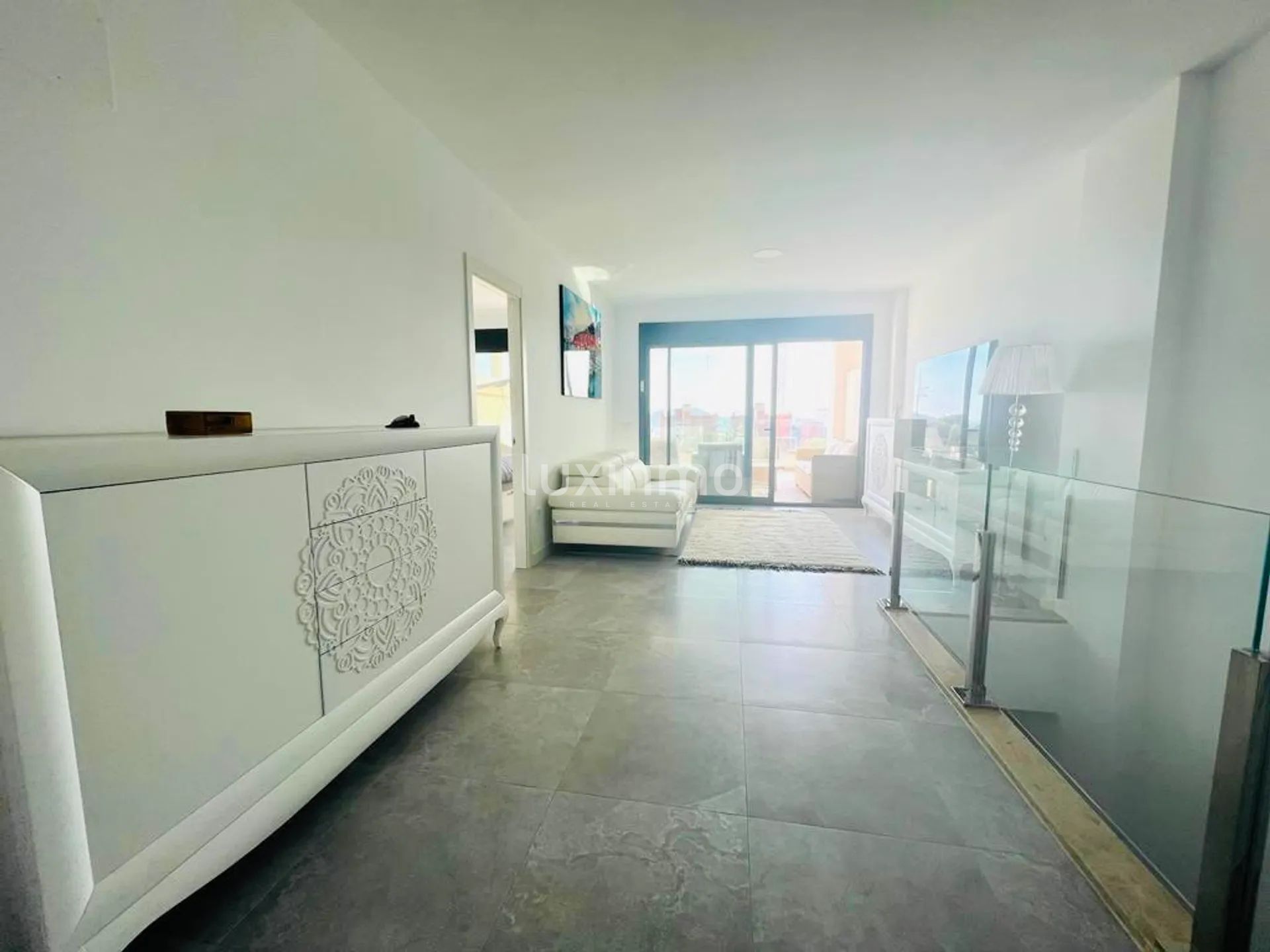 Modern 2 bedroom flat with sea views in Finestrat — photo 6