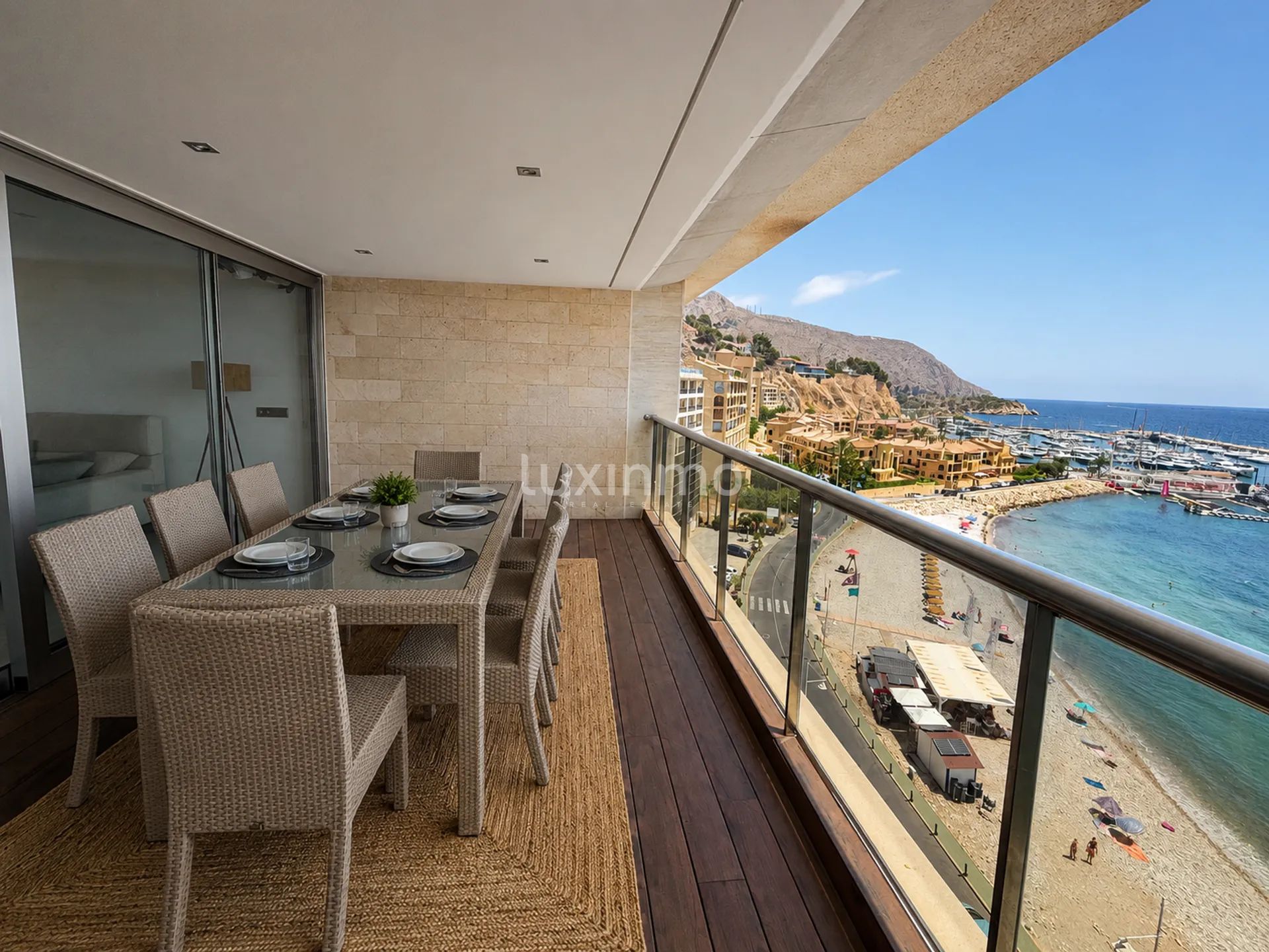 Spectacular 3-bedroom property in Mascarat — photo 11