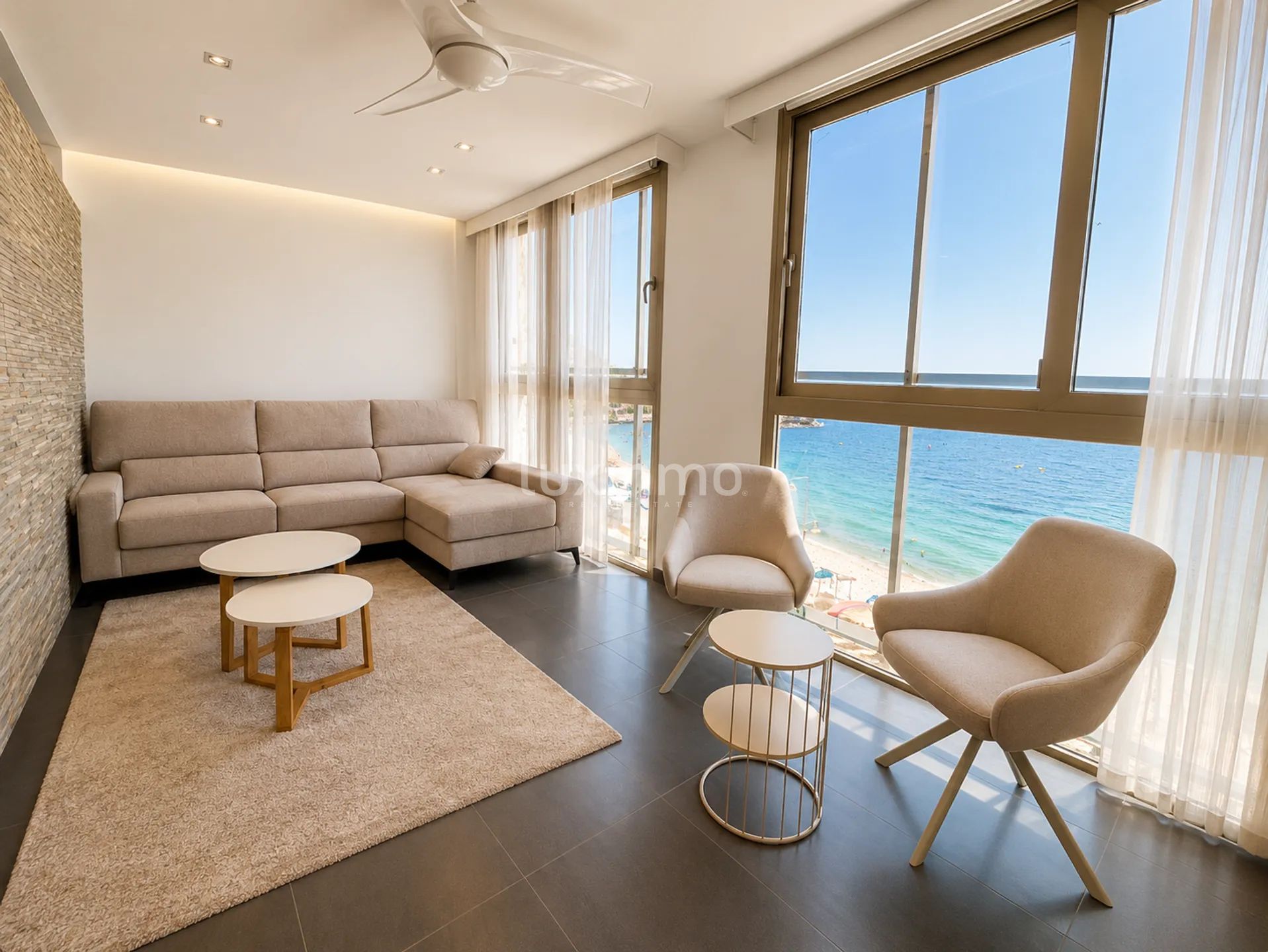 Spectacular 3-bedroom property in Mascarat — photo 29