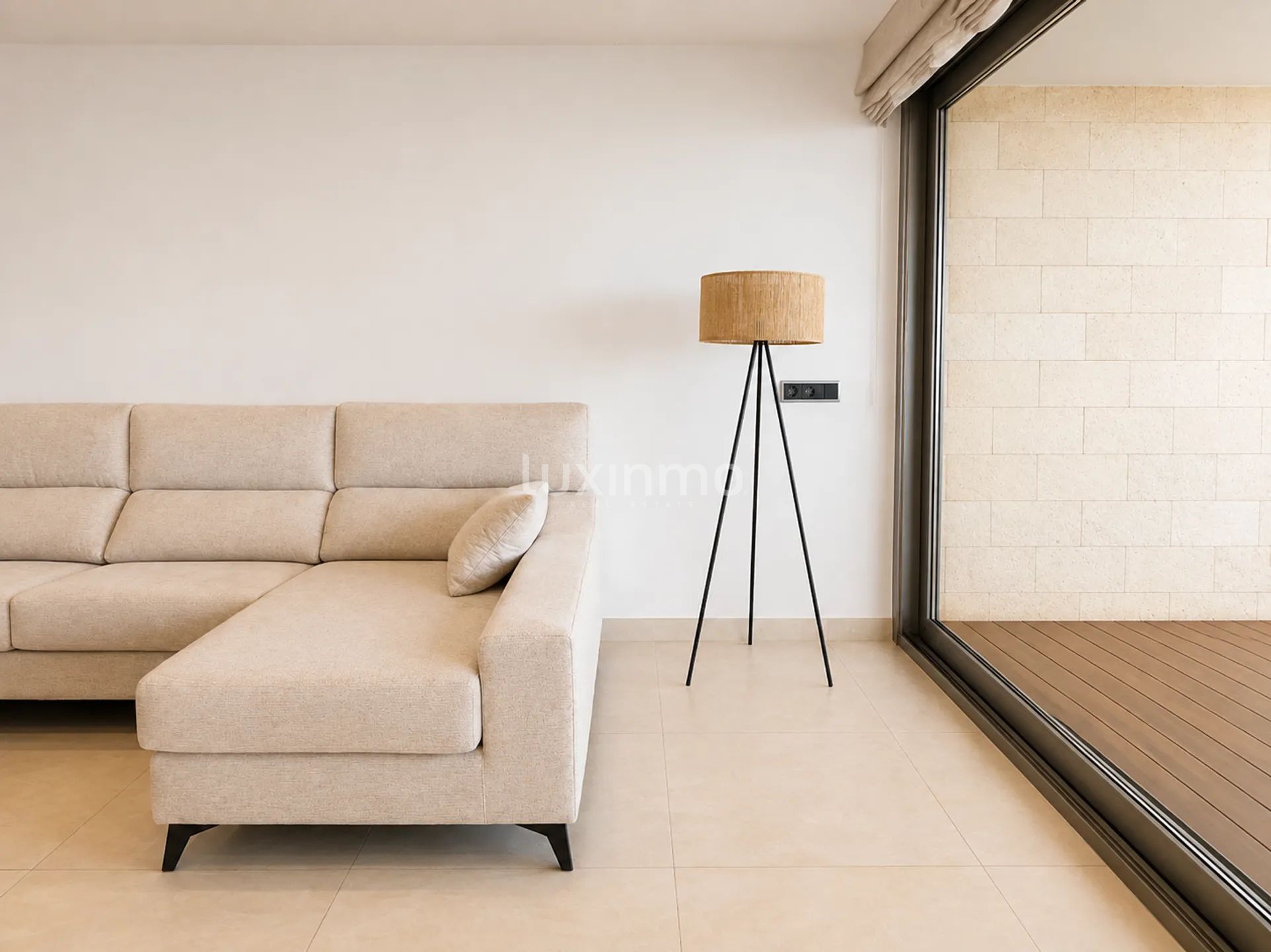 Spectacular 3-bedroom property in Mascarat — photo 24