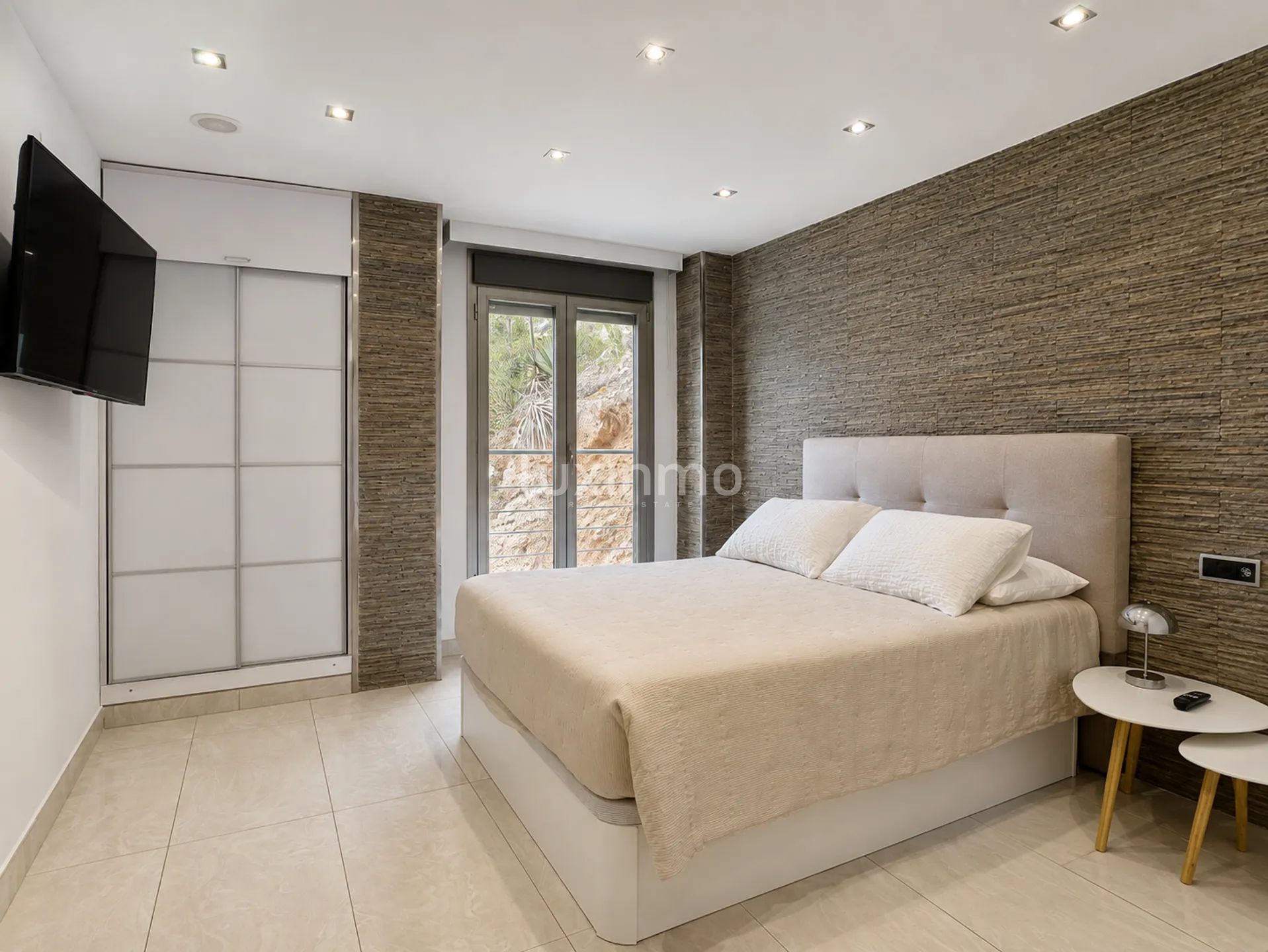 Spectacular 3-bedroom property in Mascarat — photo 19