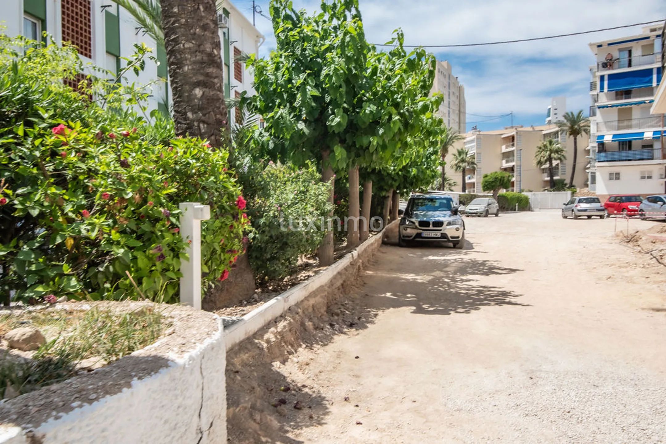 Second line beach apartment to rent in Poniente Beach — photo 5