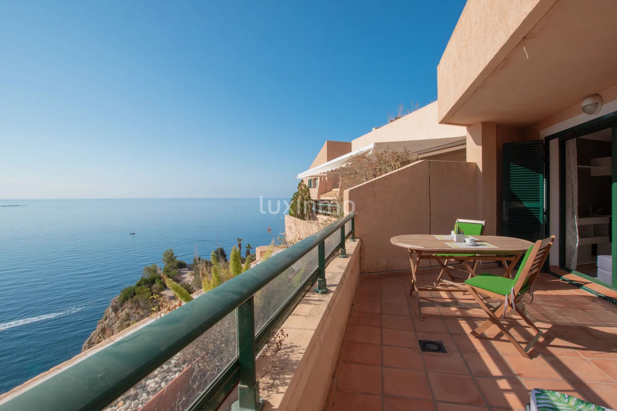 Flat to let with panoramic and sea views in Mascarat — photo 2