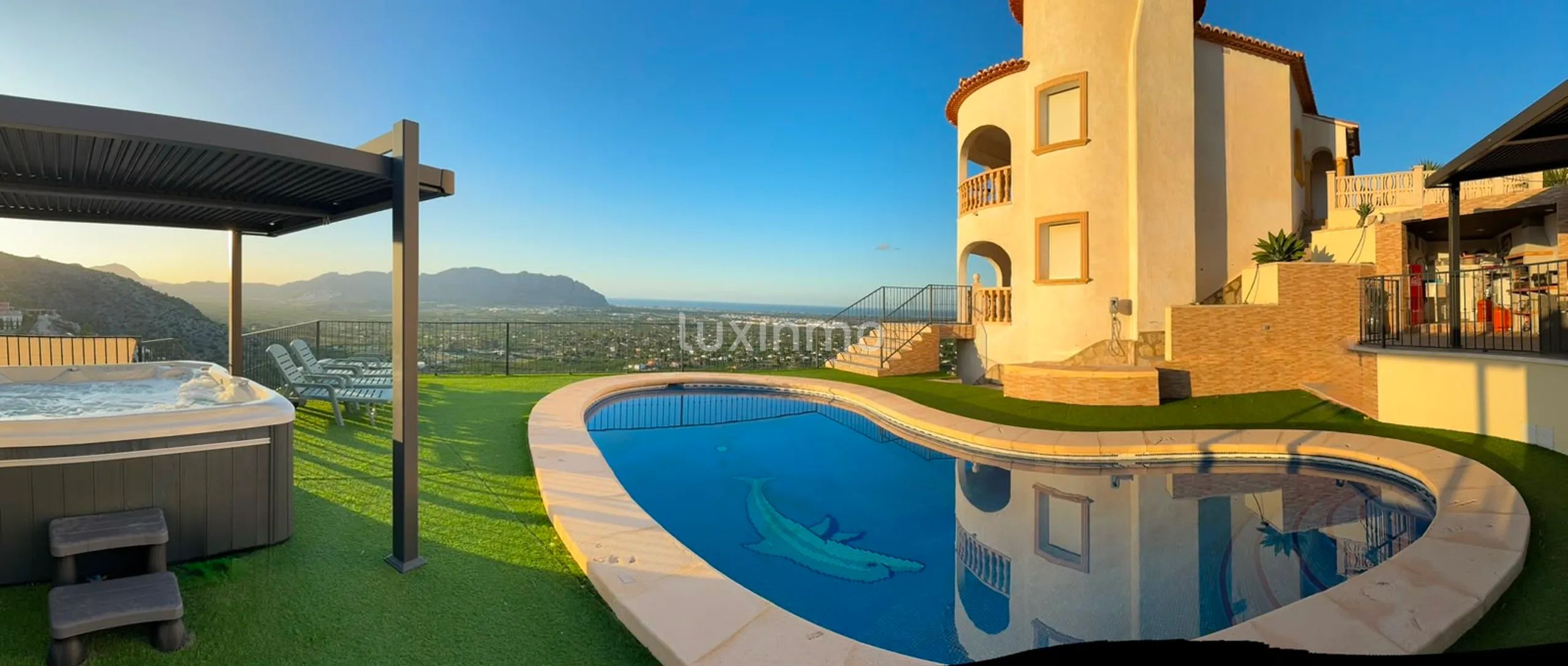 Impressive Villa with Panoramic Sea & Mountain Views near Dénia — photo 3