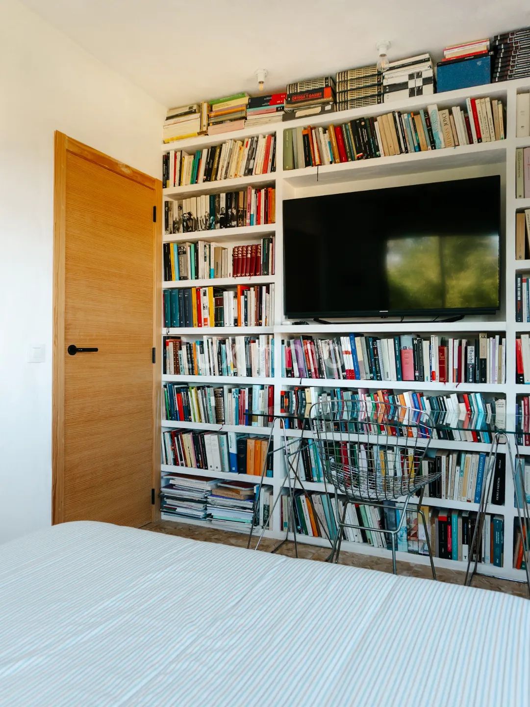 Single-storey villa with 3 bedrooms and a tourist licence in Dénia — photo 18