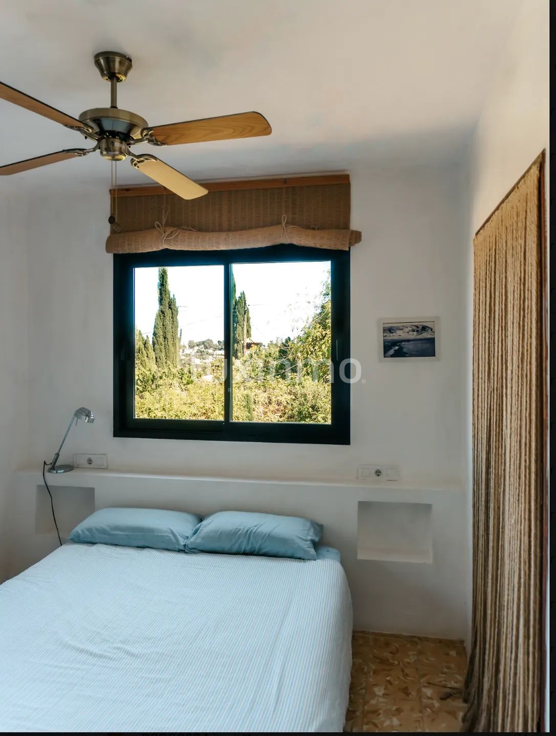Single-storey villa with 3 bedrooms and a tourist licence in Dénia — photo 12