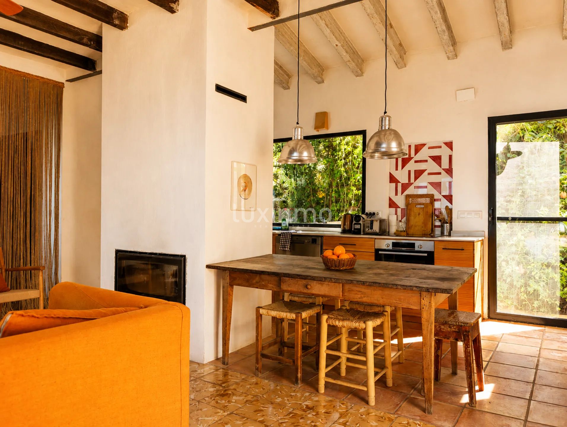 Single-storey villa with 3 bedrooms and a tourist licence in Dénia — photo 5