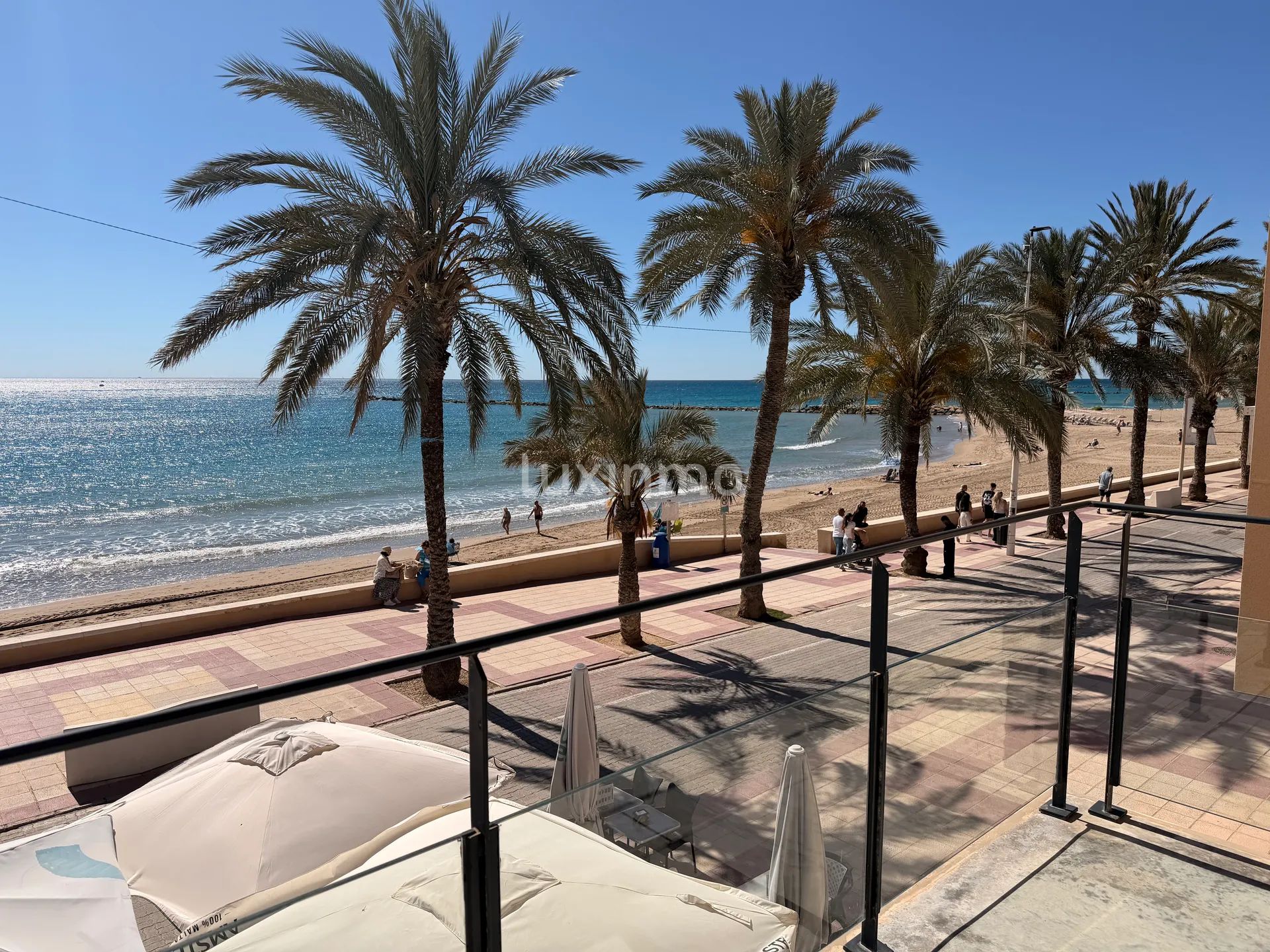 Renovated beach villa for sale in El Campello — photo 4