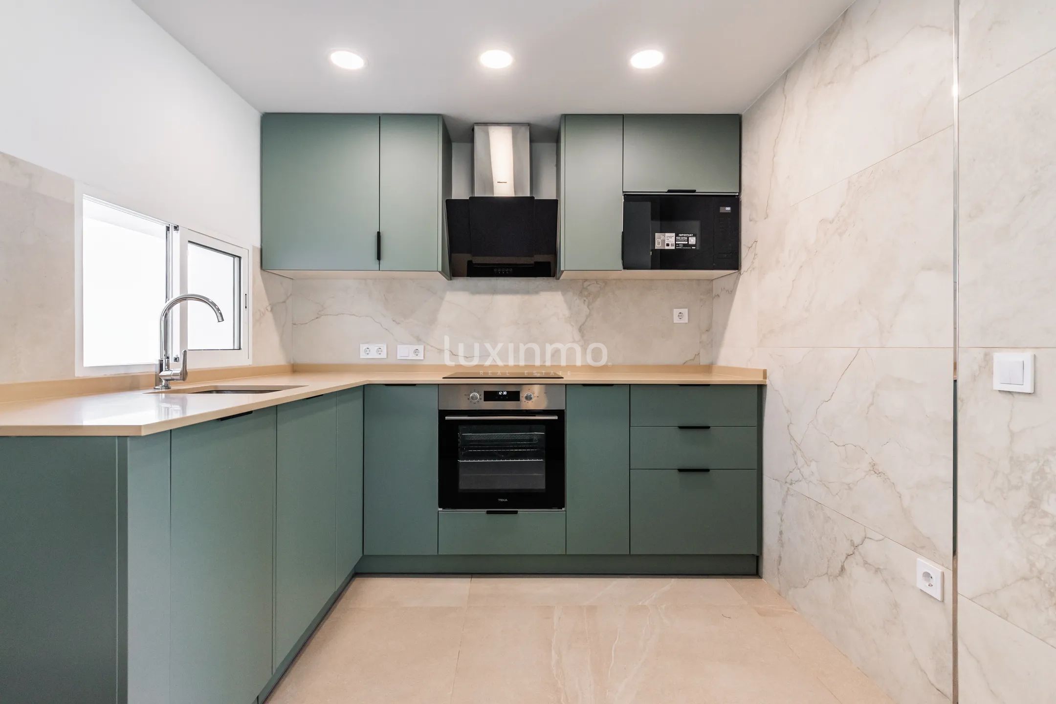 House for sale with private pool in Albir — photo 4