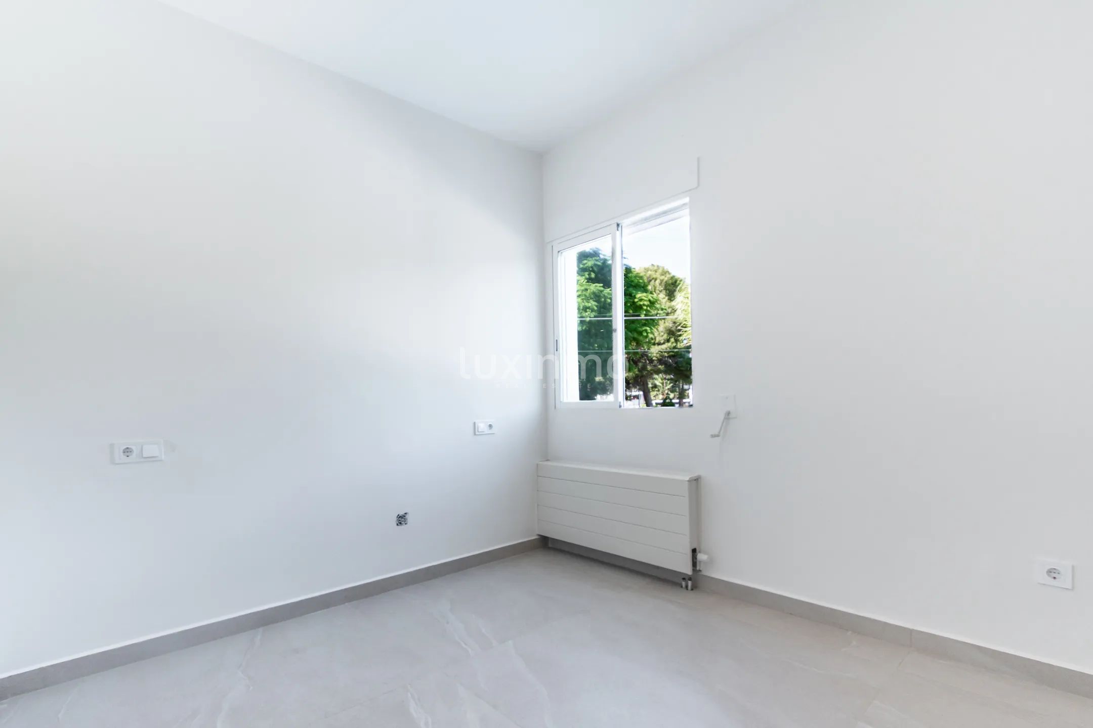 House for sale with private pool in Albir — photo 11