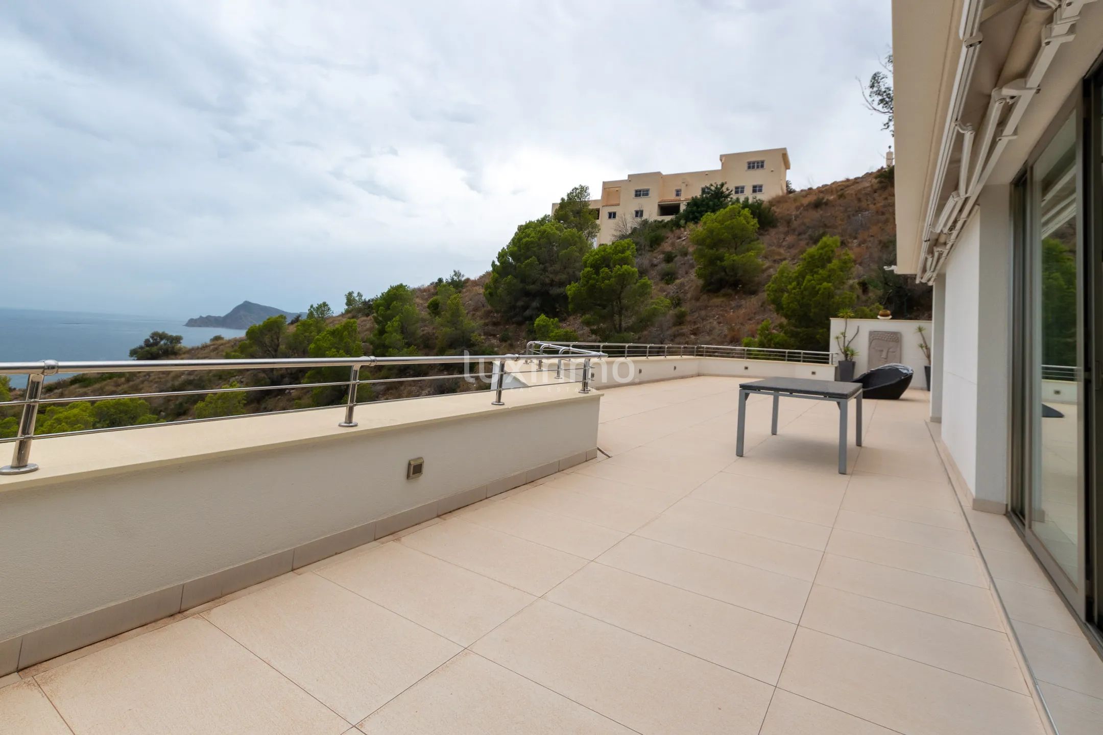 Flat for rent with sea view — photo 9