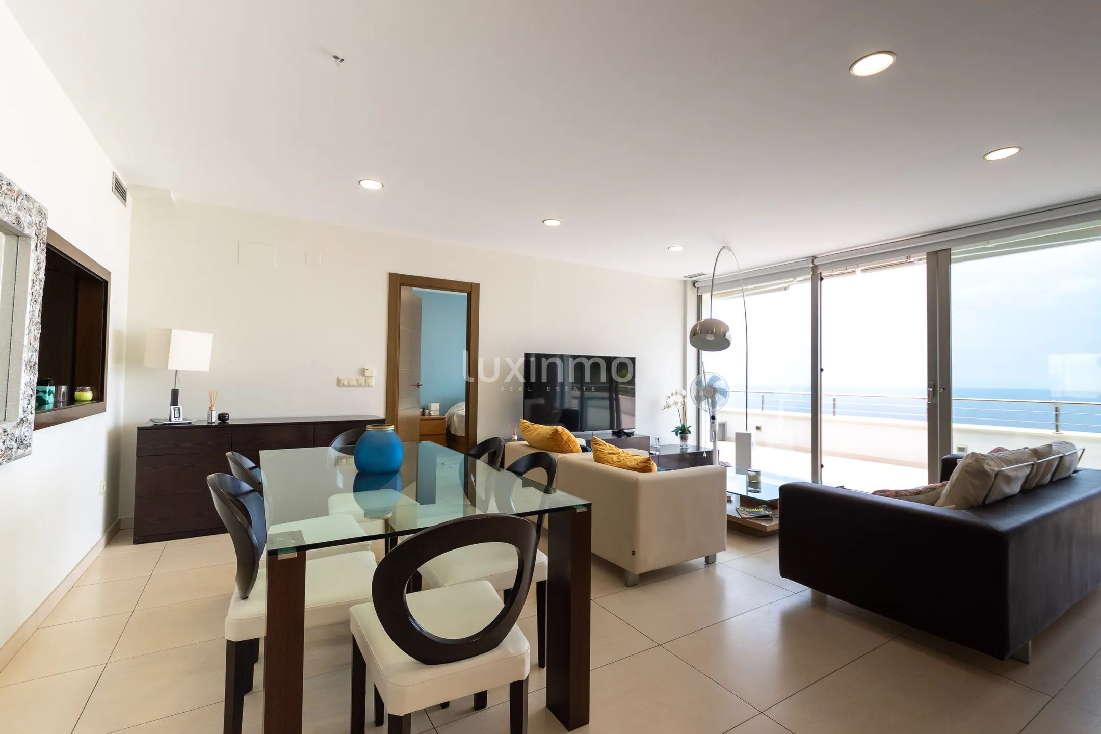 Flat for rent with sea view — photo 15