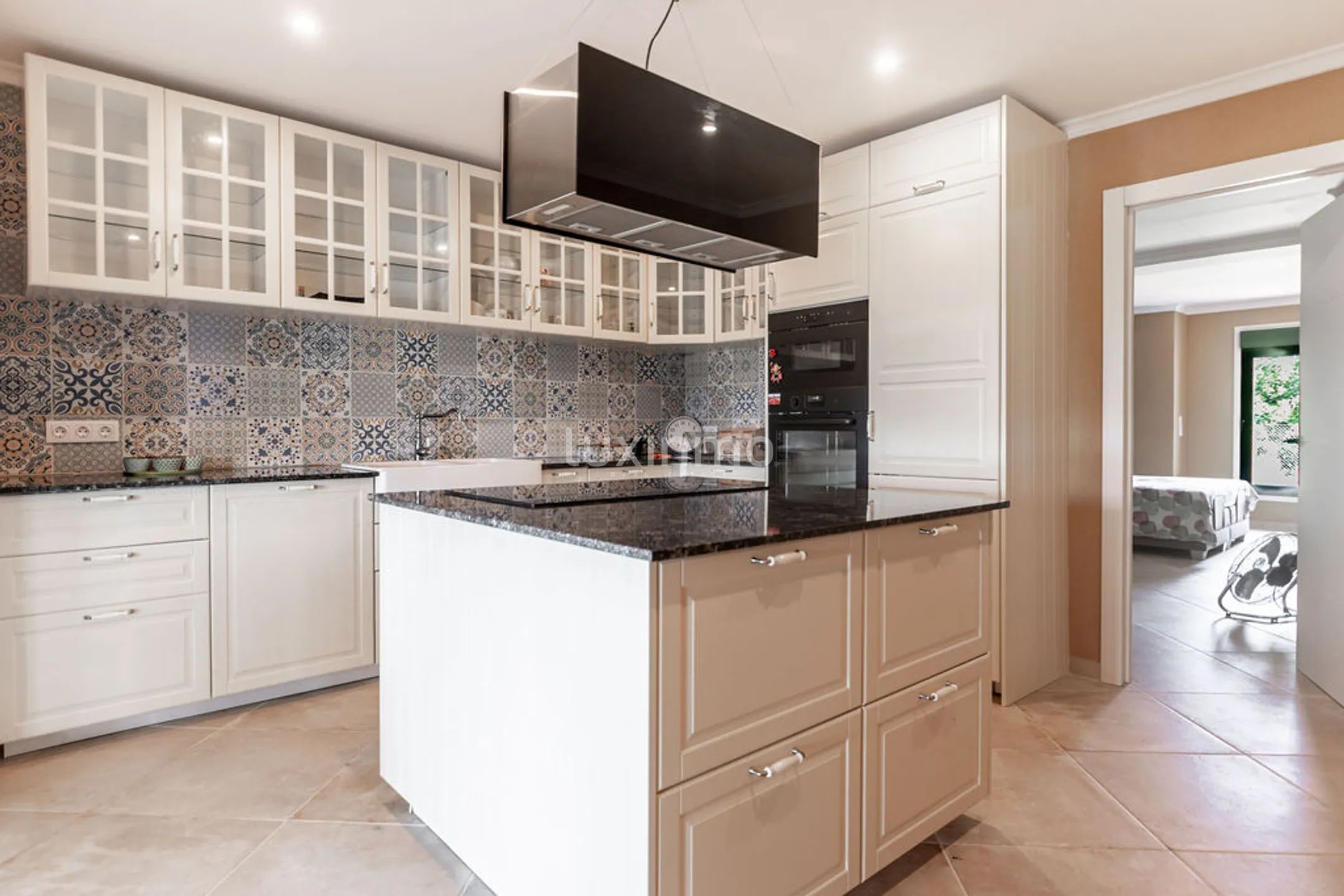 Elegante villa mediterránea situada en una excepcional parcela privada en Dénia — photo 9