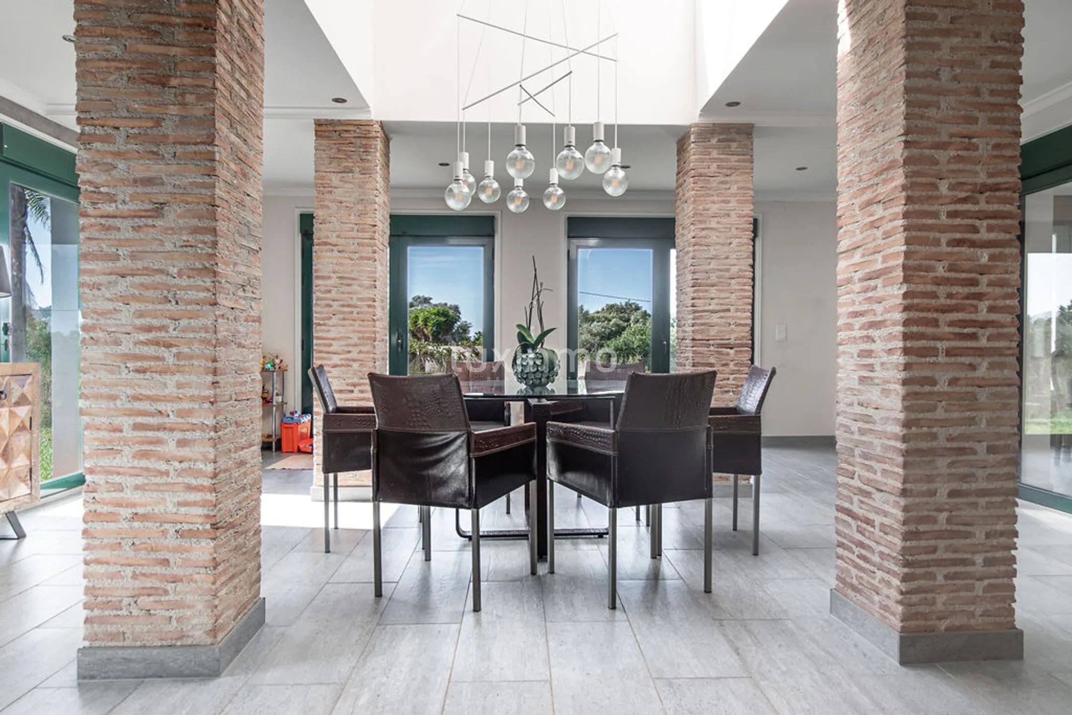 Elegant Mediterranean Villa Set on an Exceptional Private Plot in Dénia — photo 5