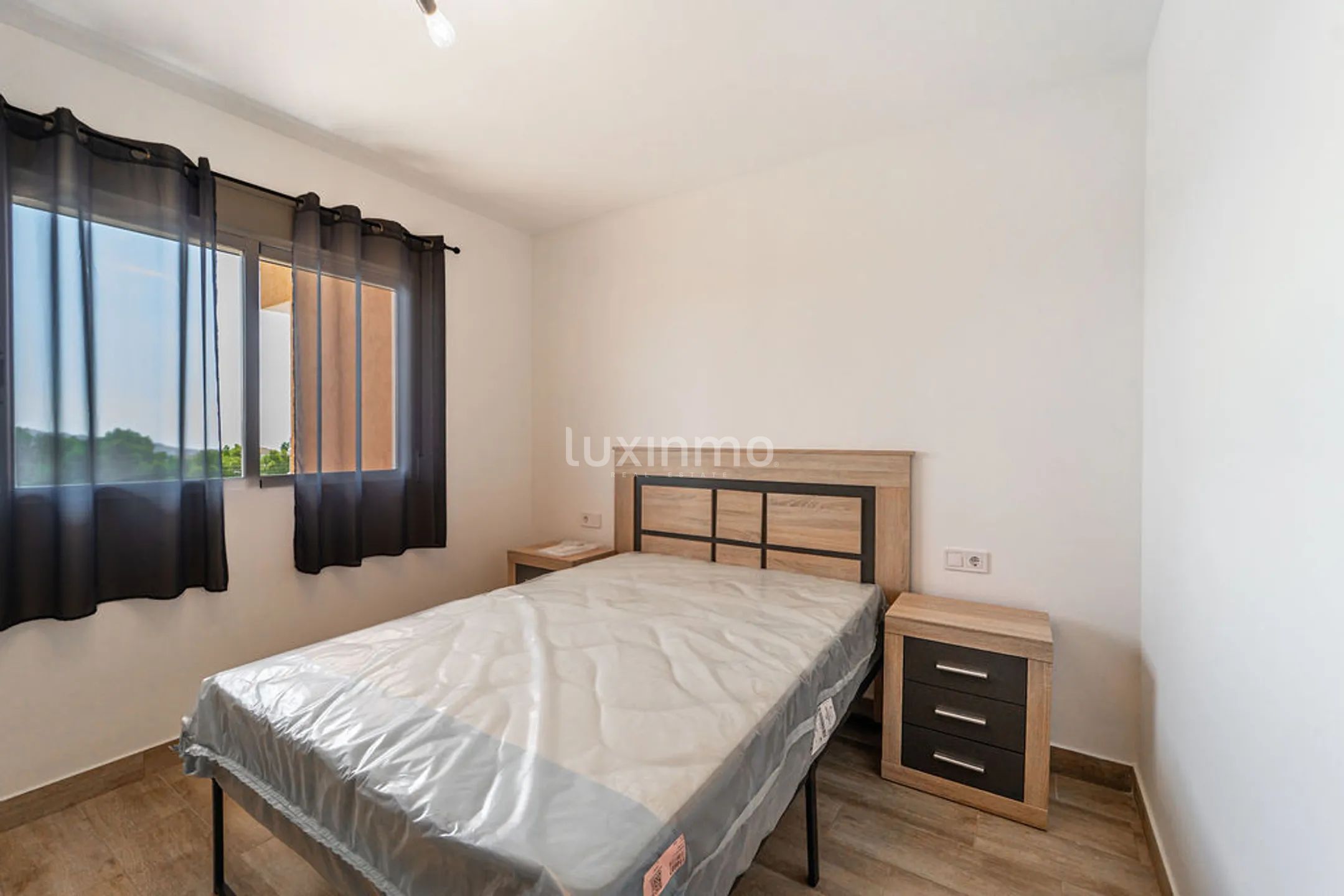 Fully Renovated Semi-Detached House with Private Pool and Sea Views in La Nucía — photo 7