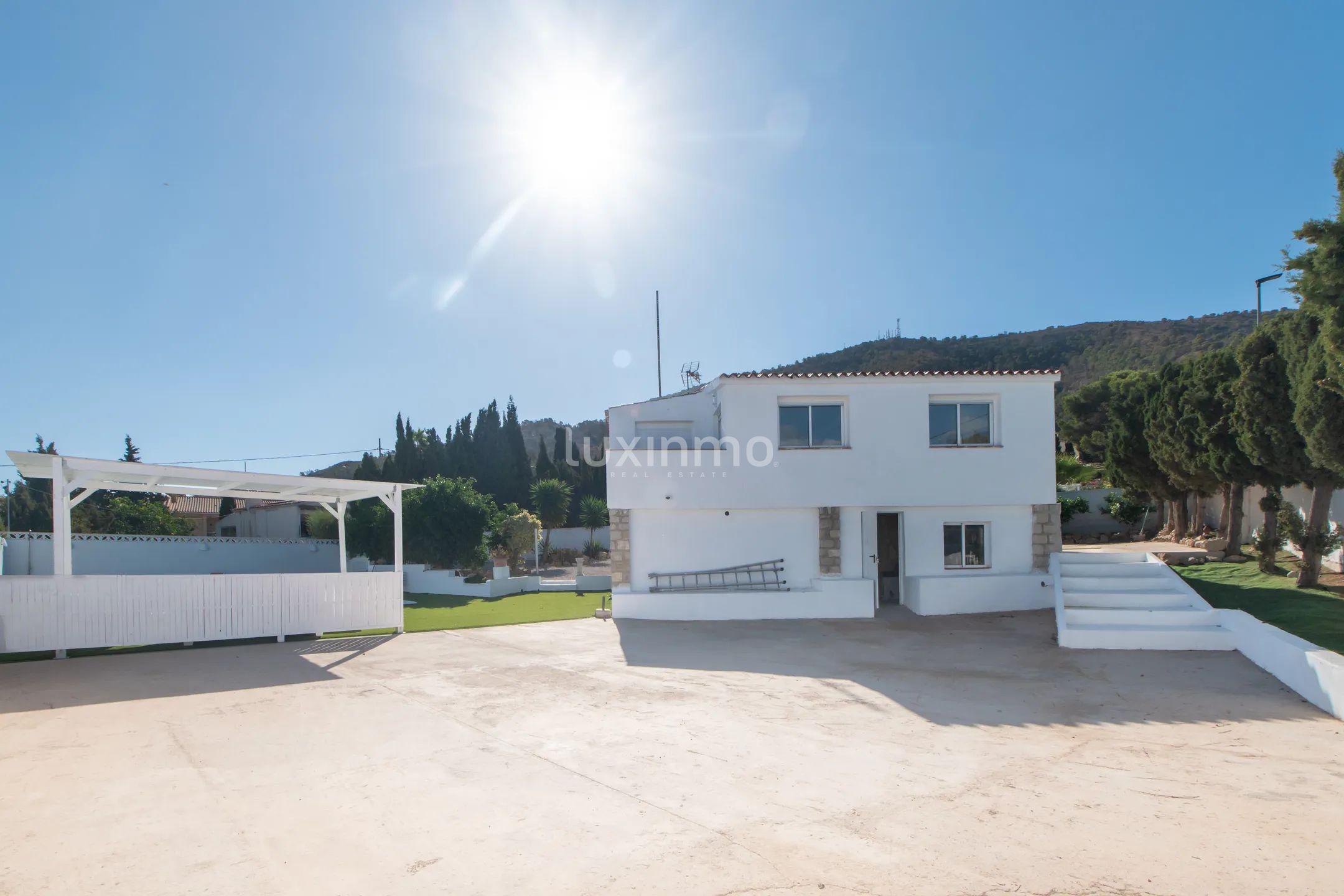 Pas gerenoveerde villa in Albir met privézwembad — photo 17