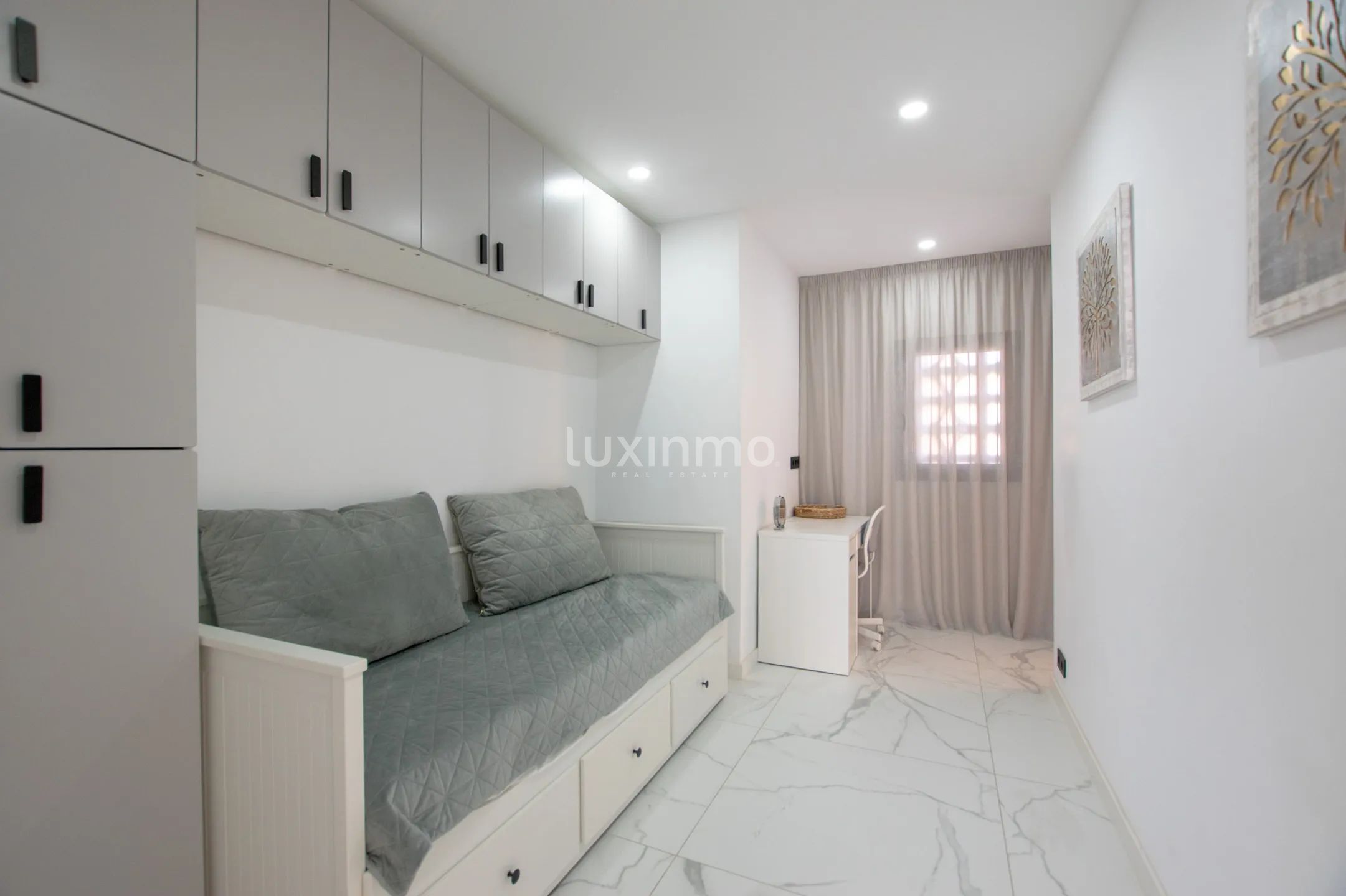 Bright modern flat to let in the centre of Calpe — photo 9