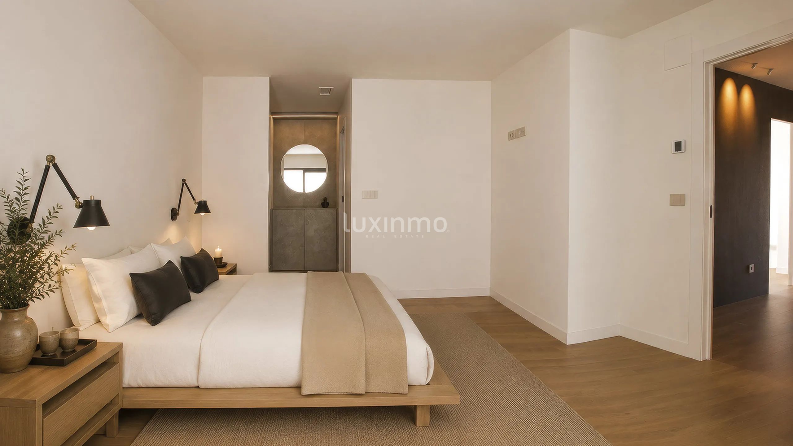 Modern Luxury Villa with 4 En-Suite Bedrooms  and large pool for sale — photo 14