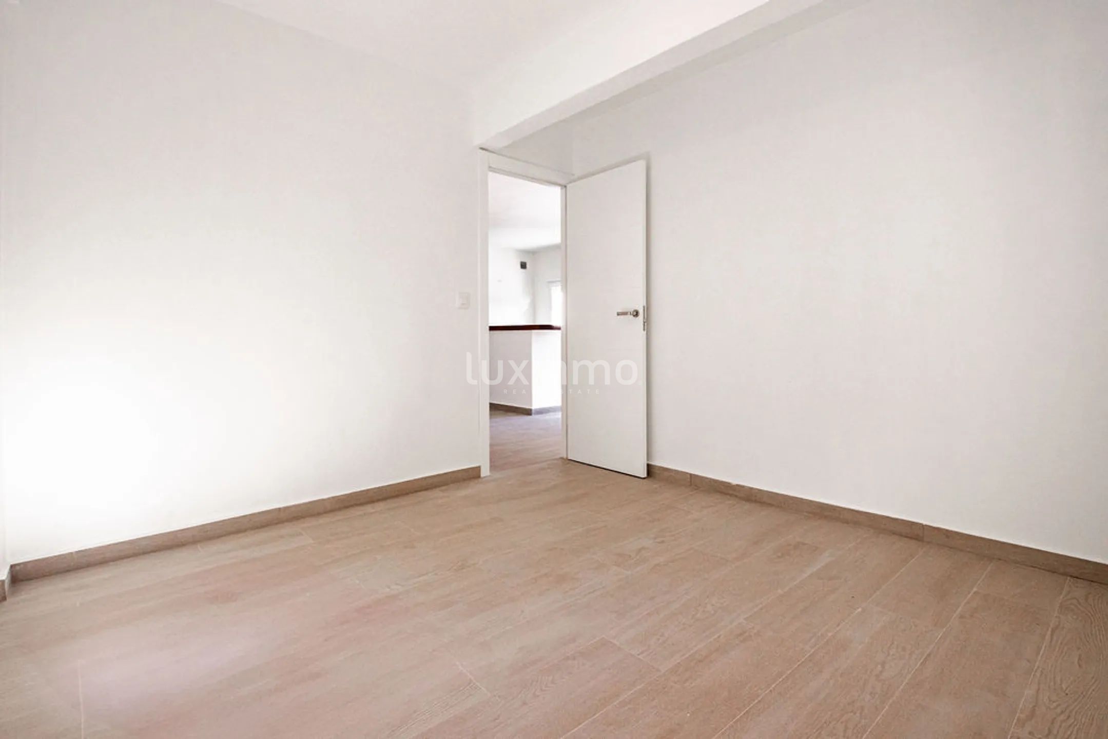 Sea & Mountain Views | Spacious 5-Bedroom Villa in Dénia — photo 8