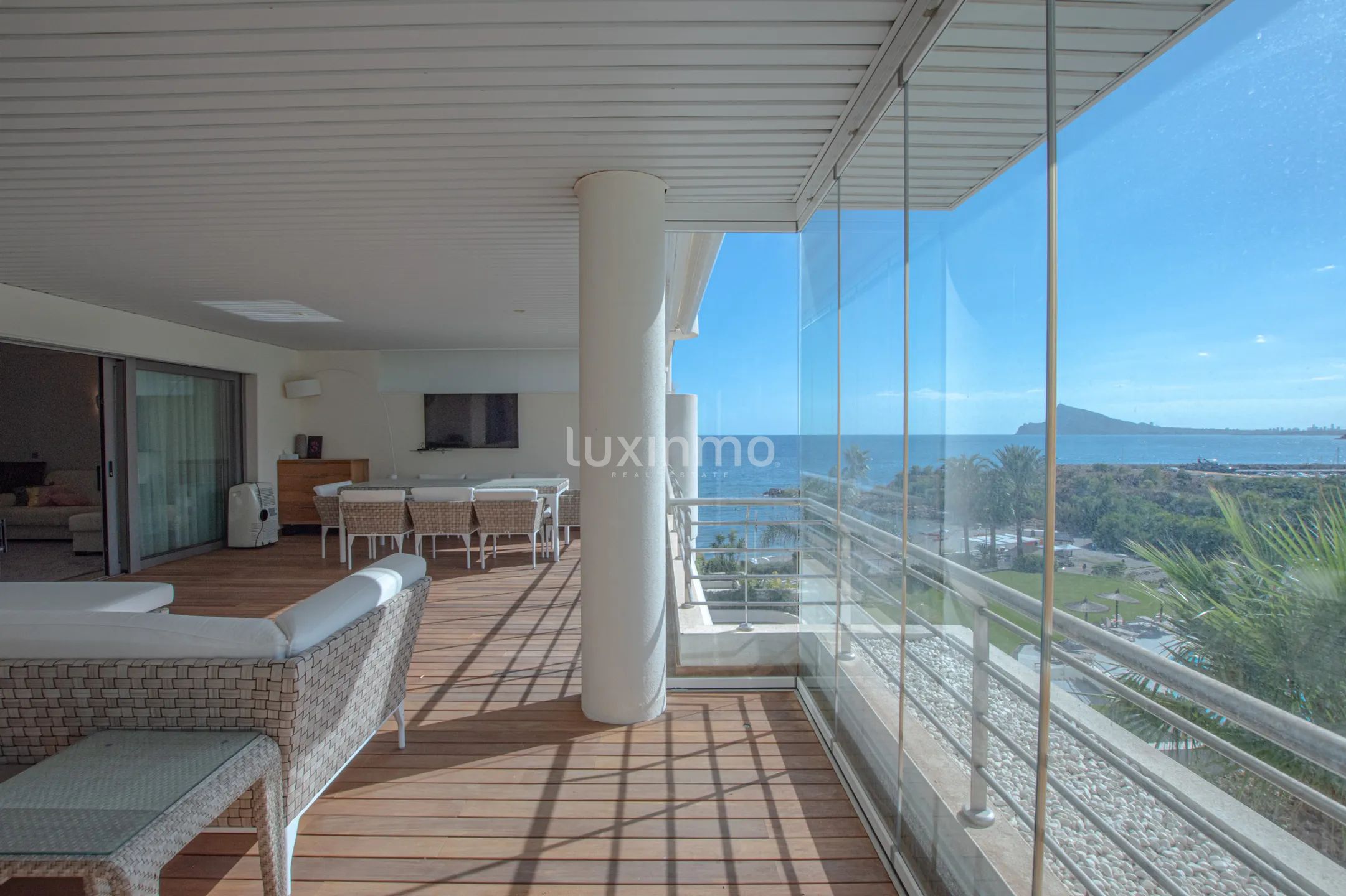 Mediterranean-style apartments with sea views for sale in Masquerat Beach — photo 3
