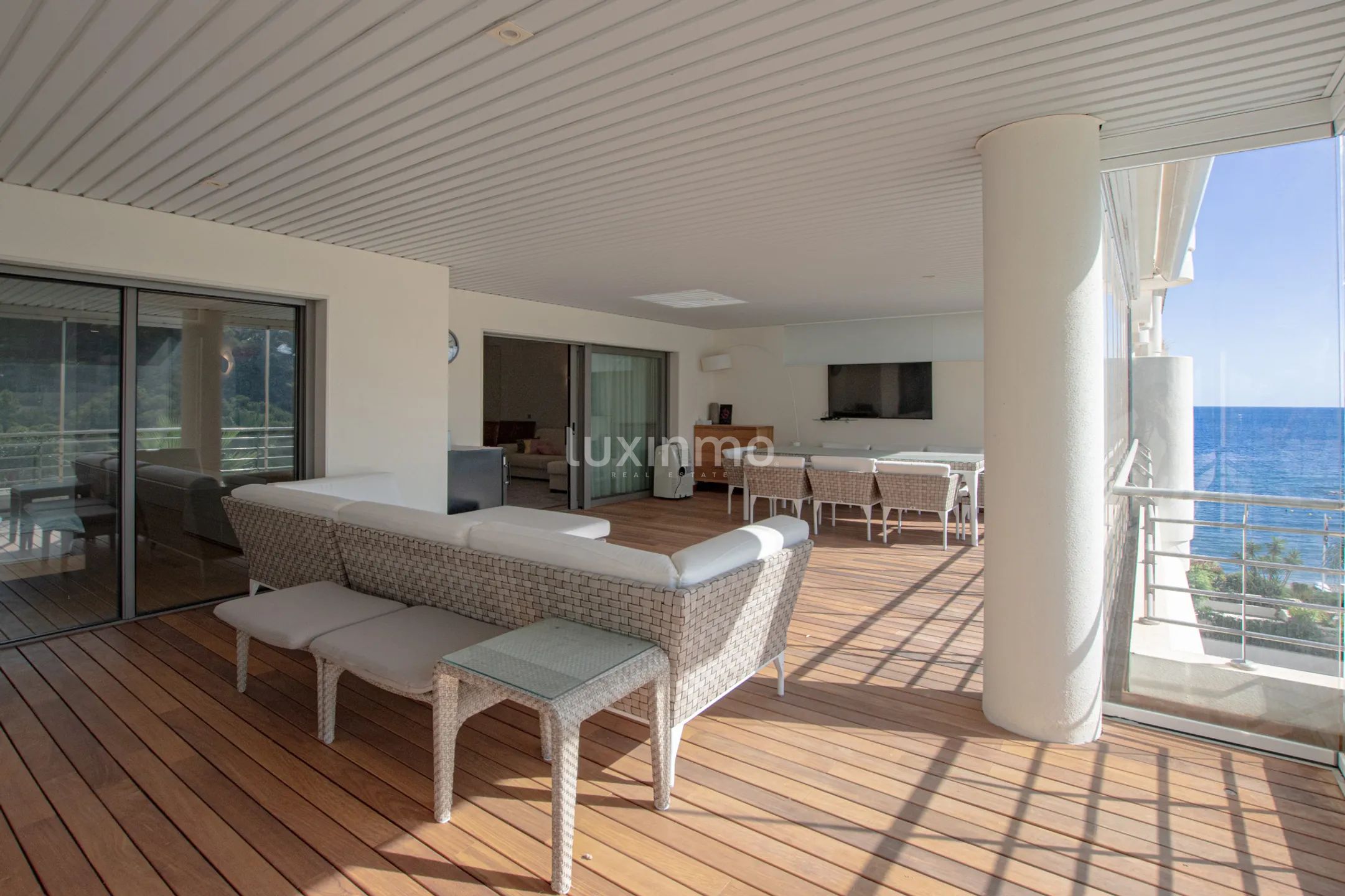 Mediterranean-style apartments with sea views for sale in Masquerat Beach — photo 4