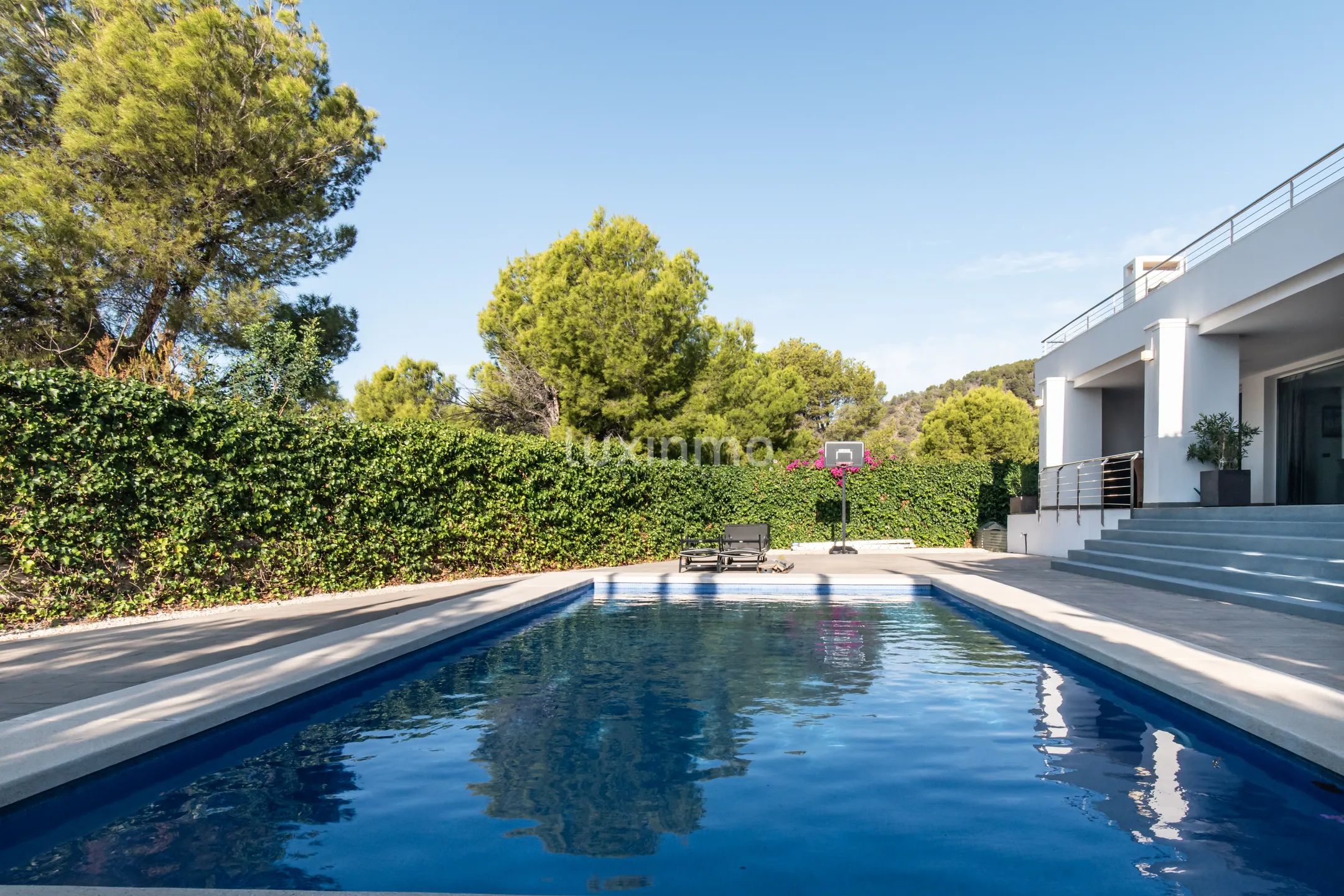 Villa with private pool to let in Altea — photo 18