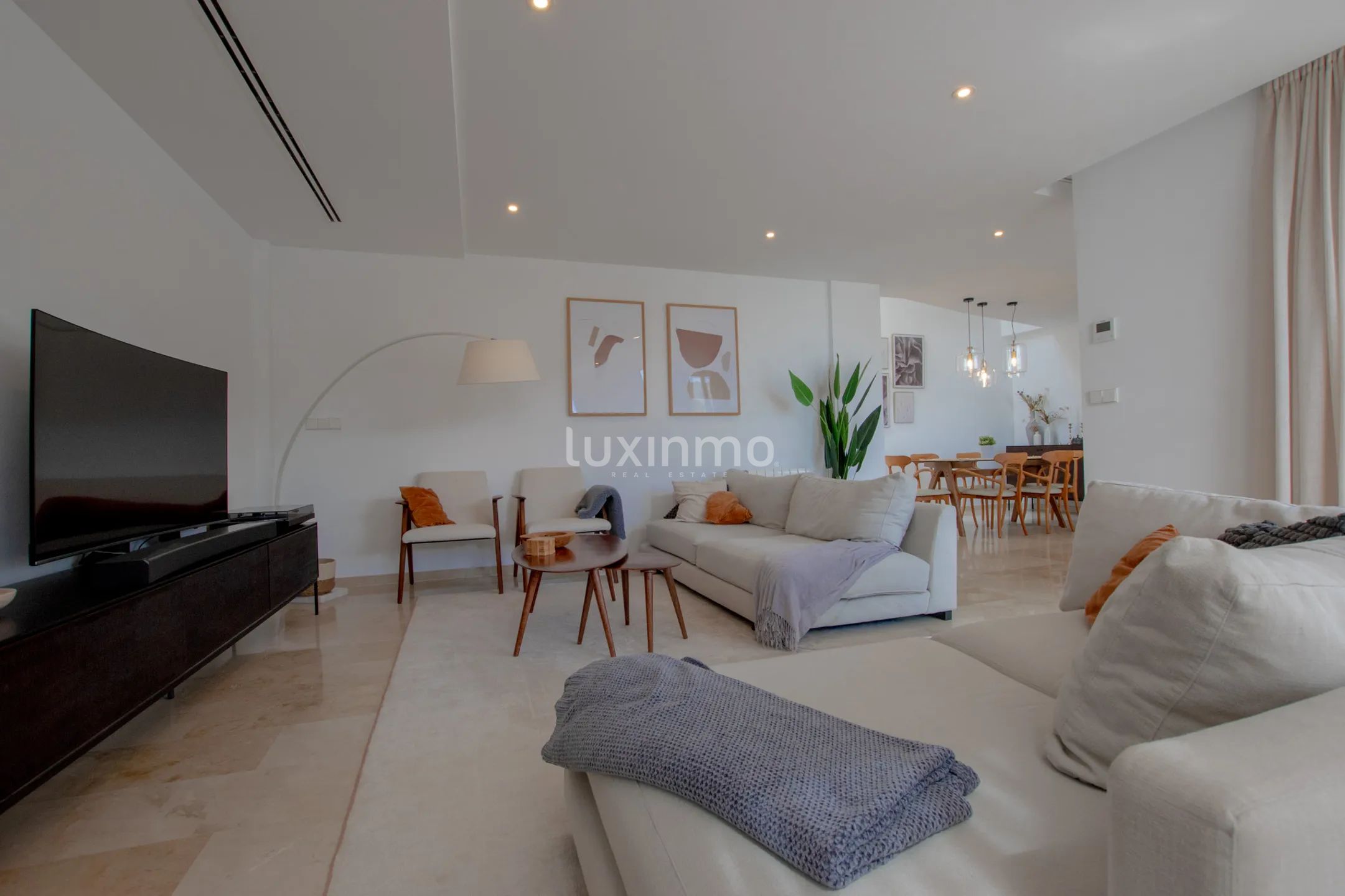 Modern villa for sale with panoramic views and sea views in Sierra Altea — photo 25