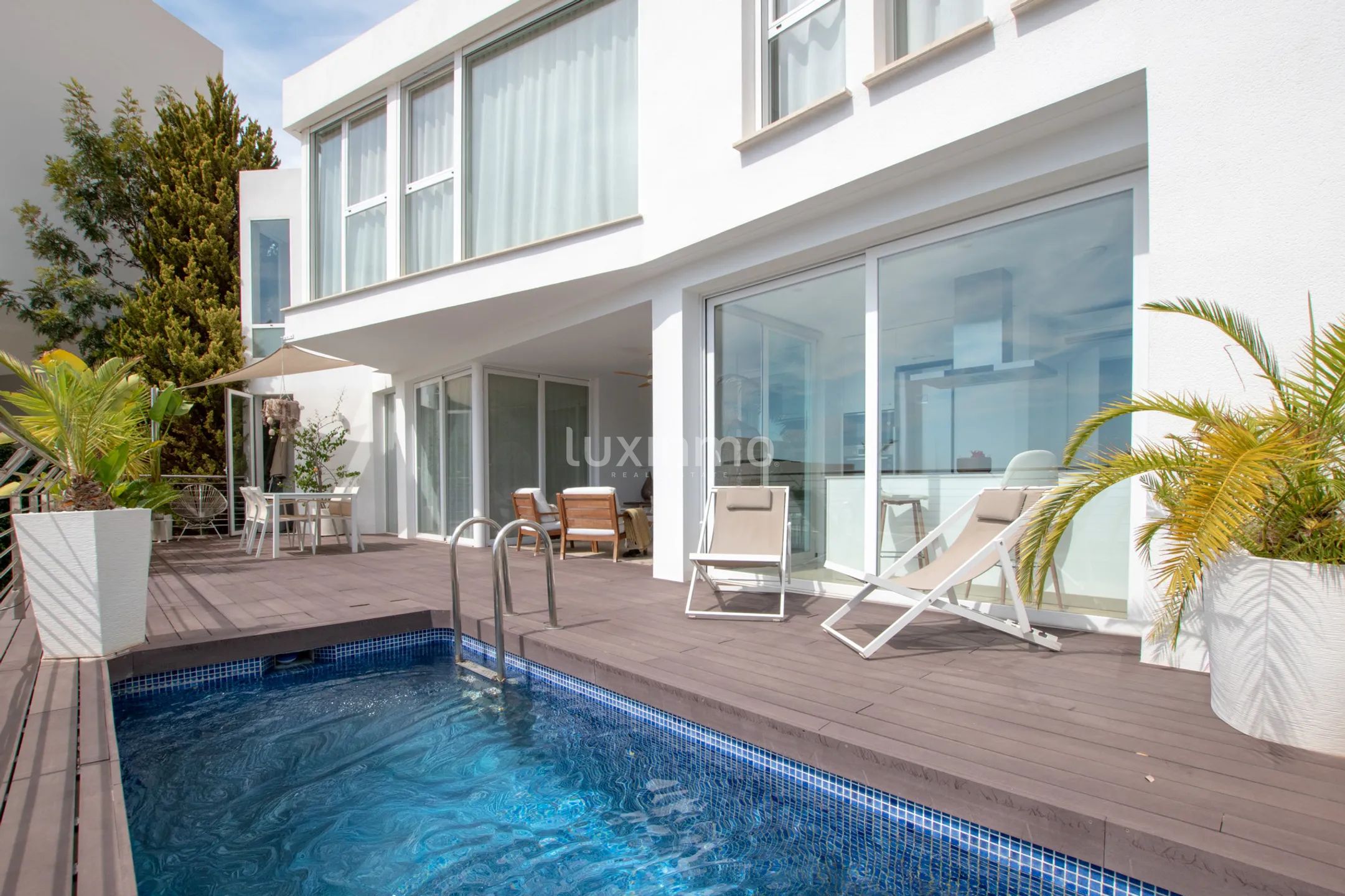 Modern villa for sale with panoramic views and sea views in Sierra Altea — photo 1