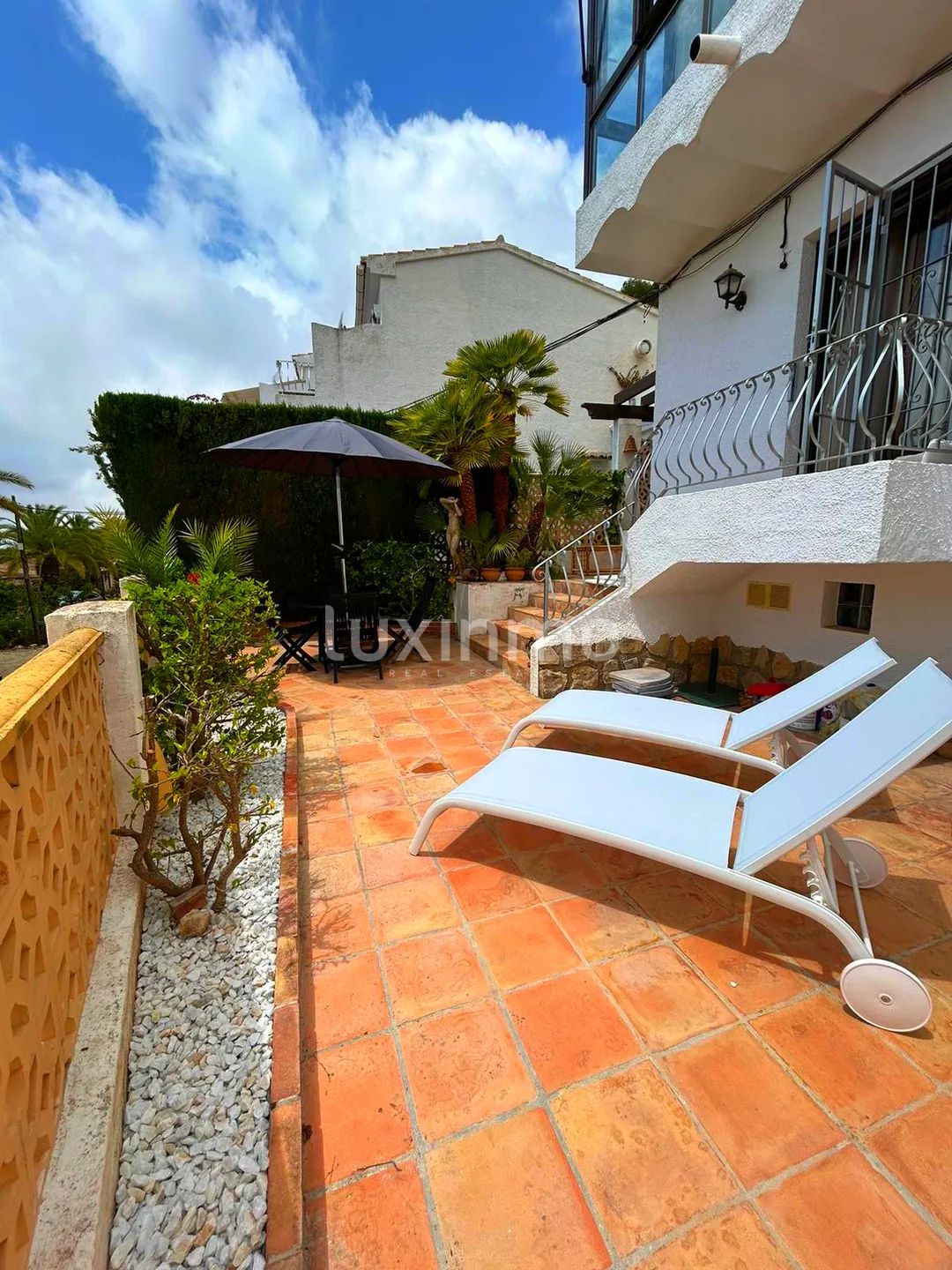 Semi‑detached house with panoramic sea views in Moraira — photo 11