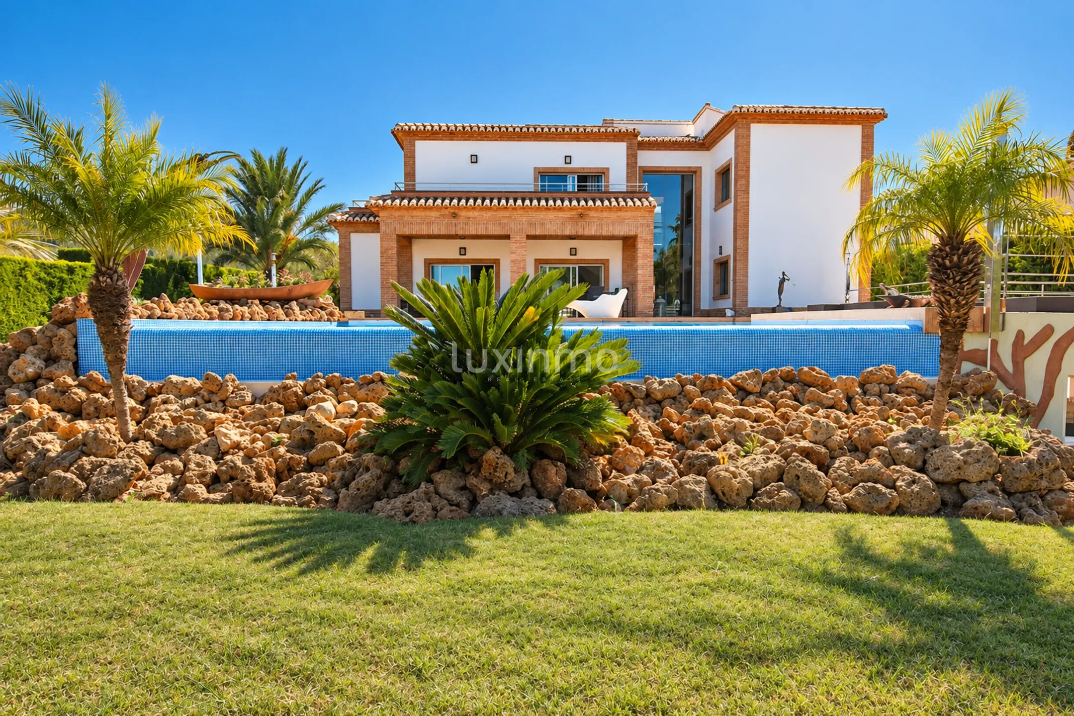 Detached 5-bedroom villa in Javea — photo 4