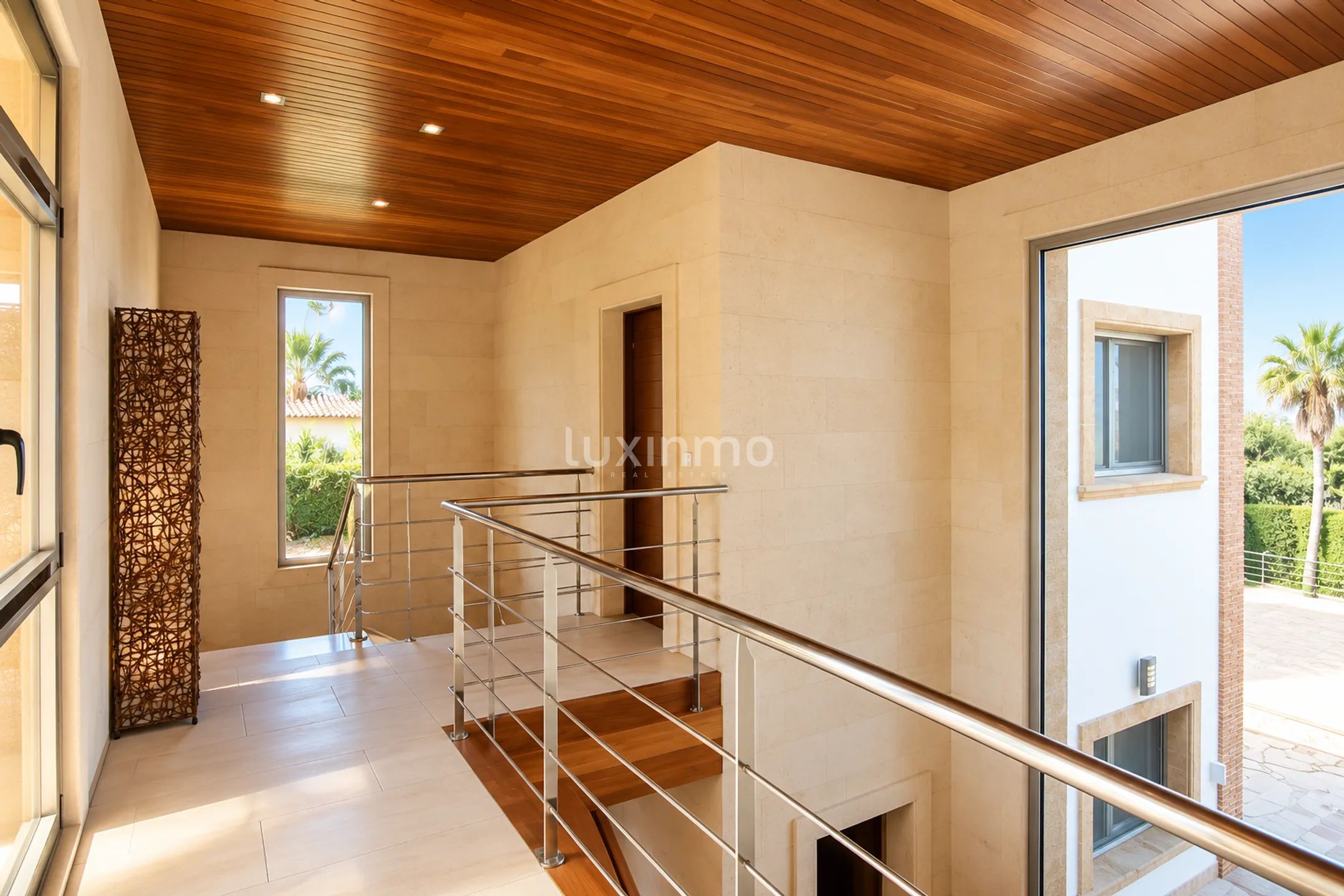 Detached 5-bedroom villa in Javea — photo 16