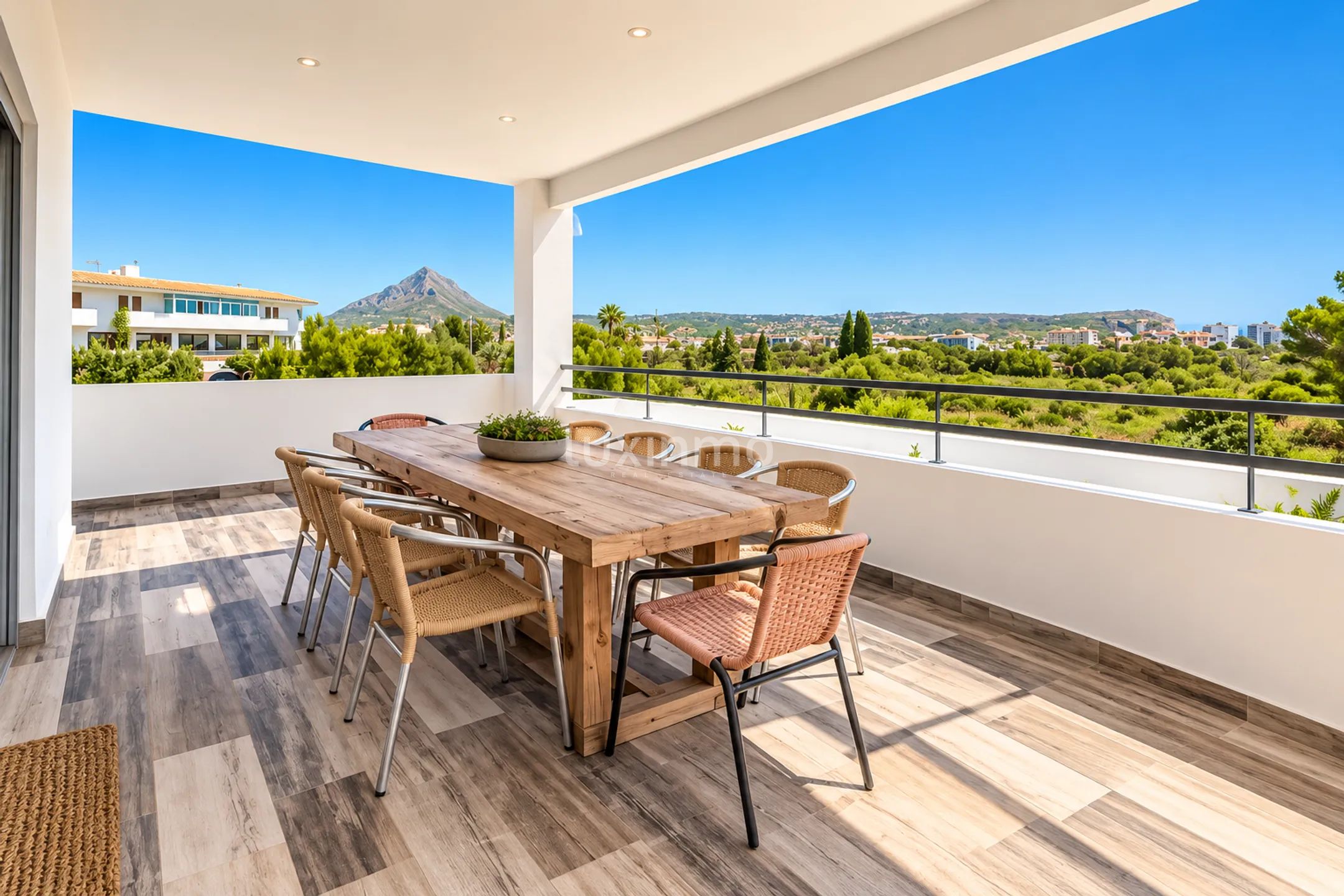 6-bedroom Mediterranean villa with a swimming pool in El Arenal — photo 9