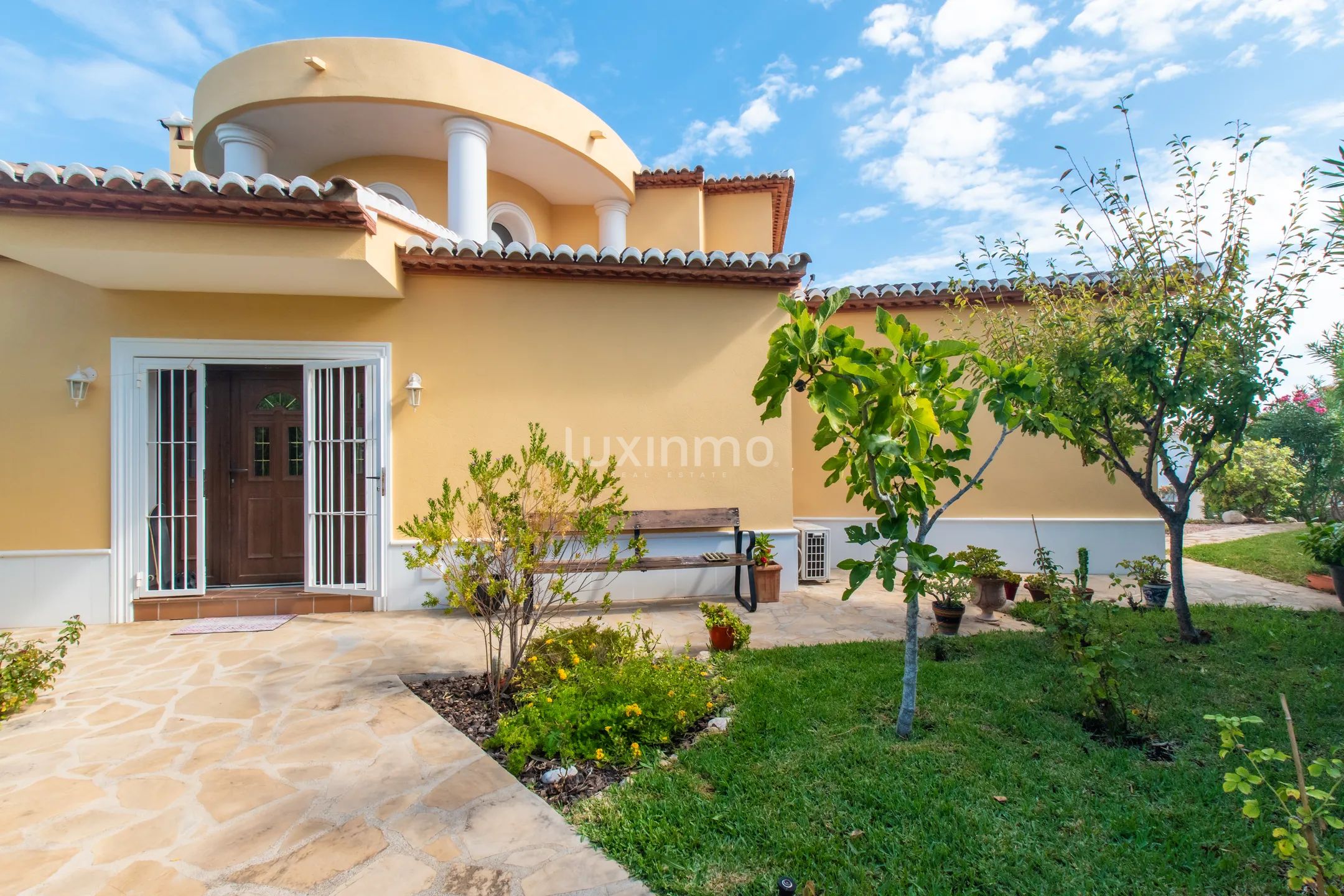 Spacious Mediterranean Villa with Private Pool in Jávea — photo 19