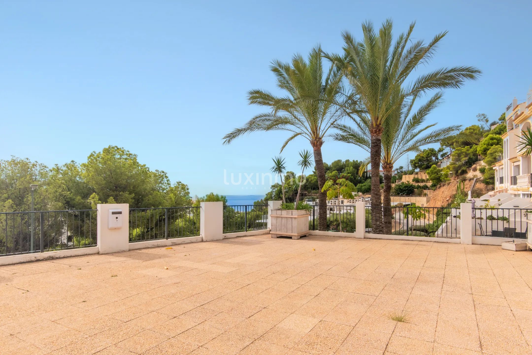 Apartment for rent with sea views en Altea — photo 12