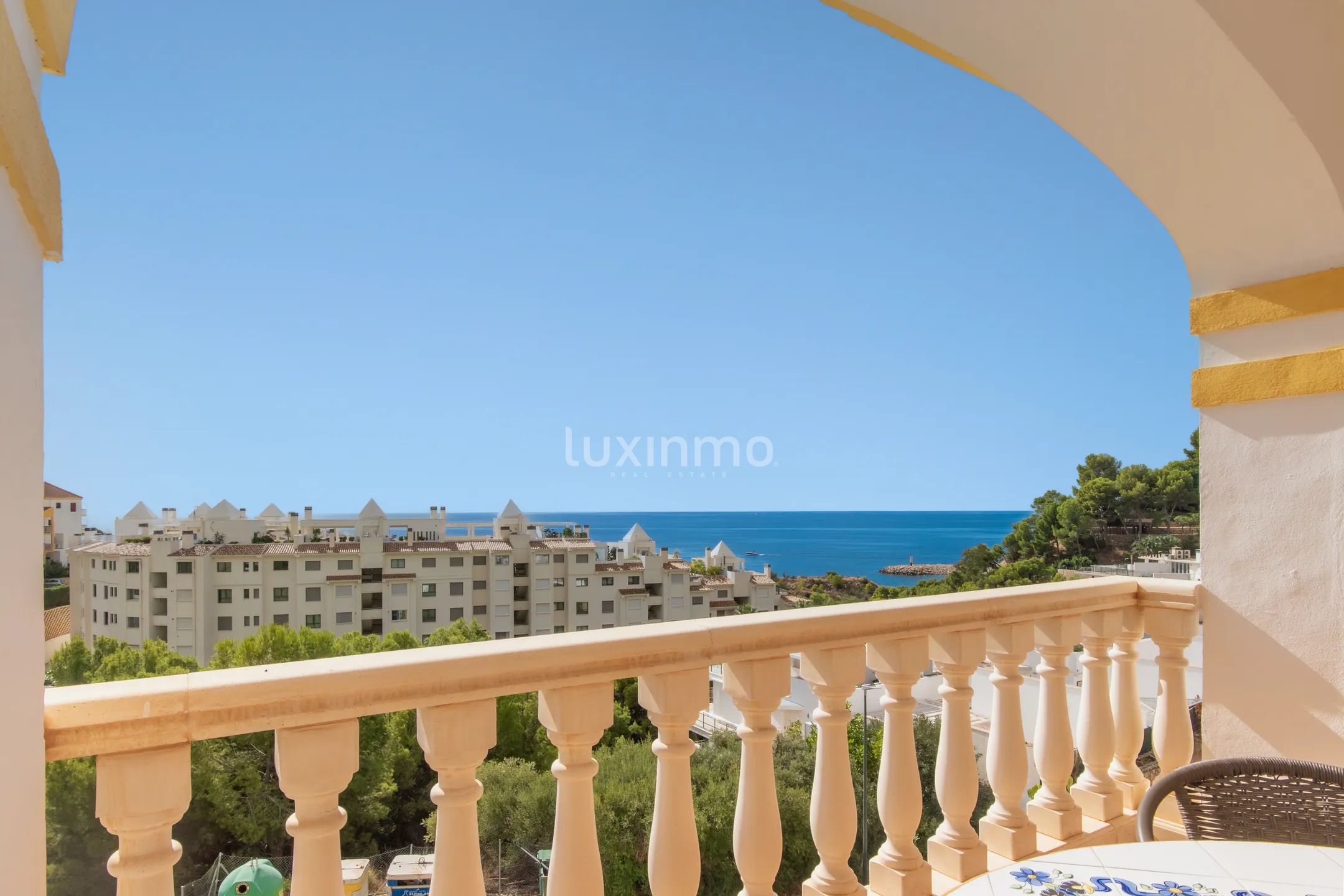 Apartment for rent with sea views en Altea — photo 2