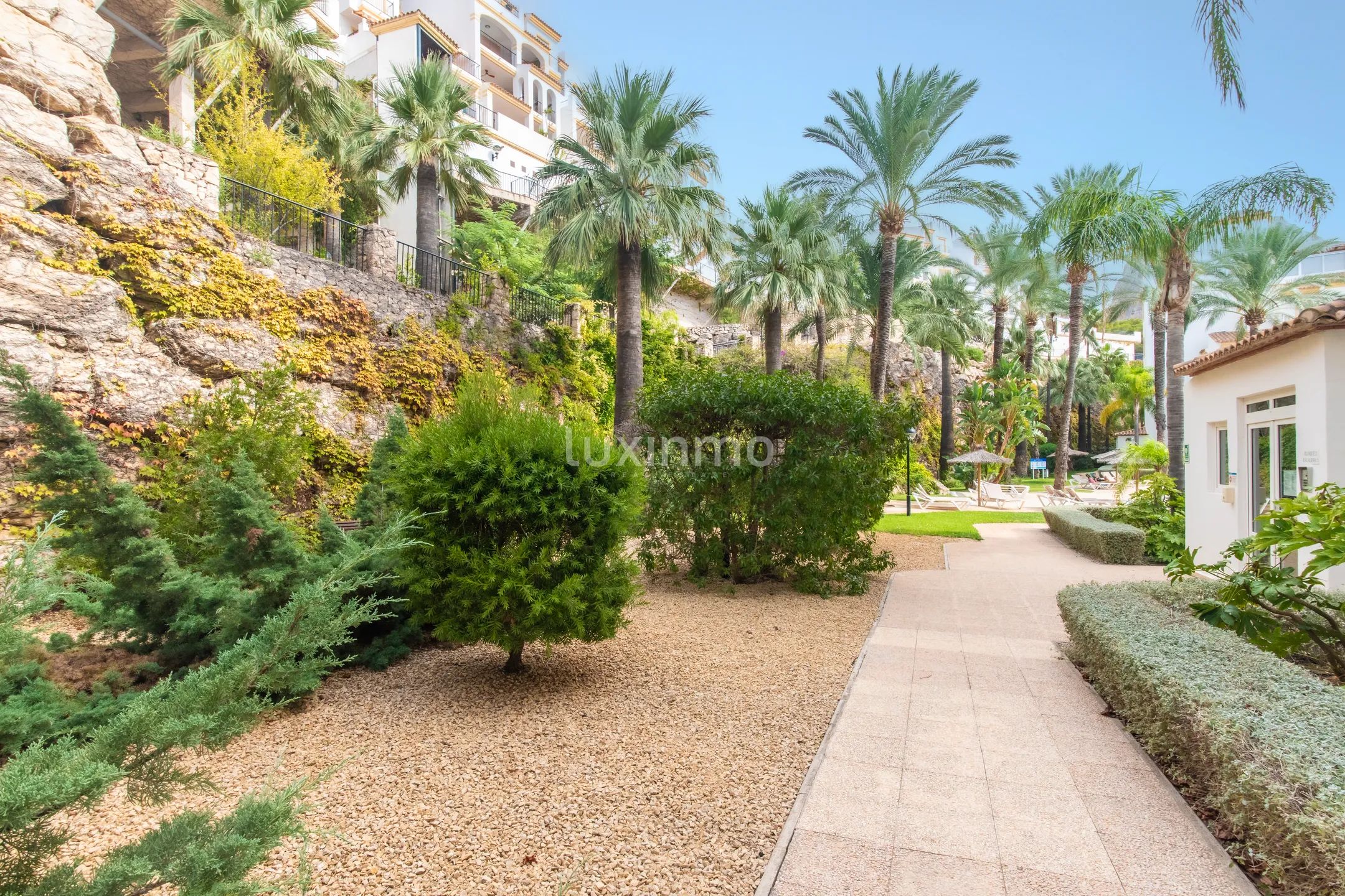 Apartment for rent with sea views en Altea — photo 13