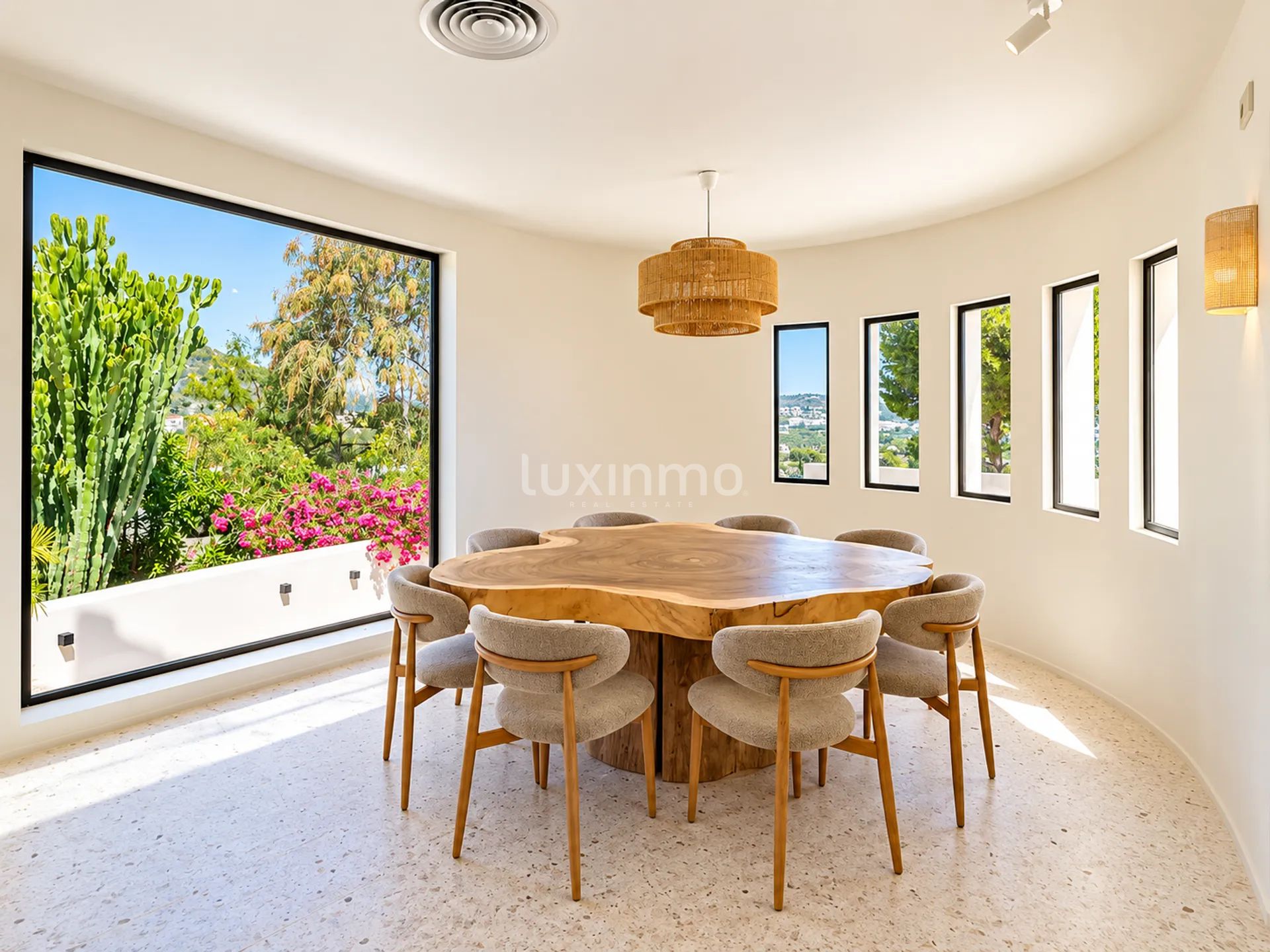 7-bedroom villa with sea views in Javea — photo 12